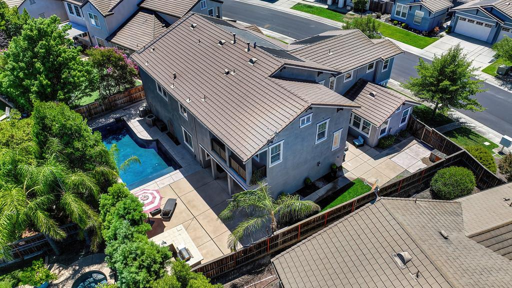 2745 Bickleigh Loop