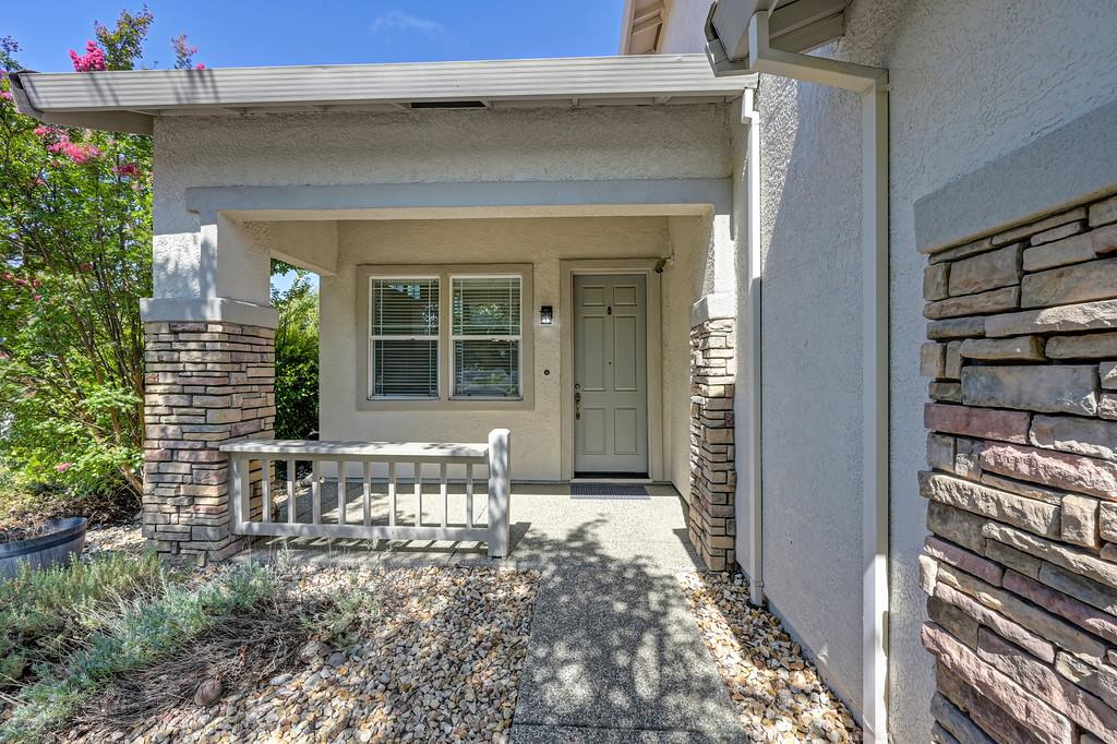 6924 Copper Glen Circle