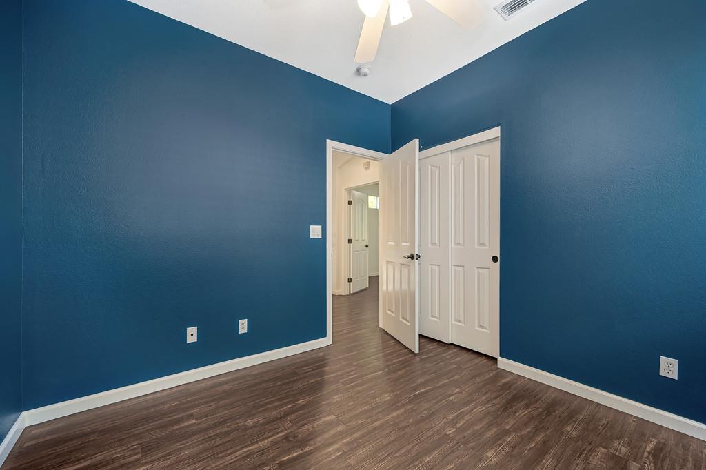 6924 Copper Glen Circle