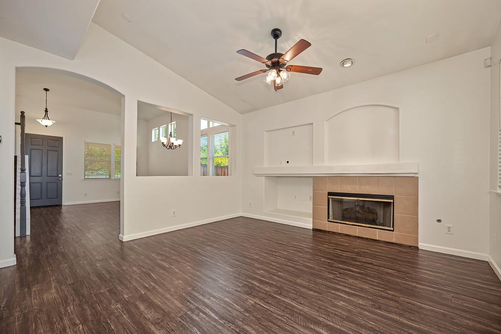 6924 Copper Glen Circle