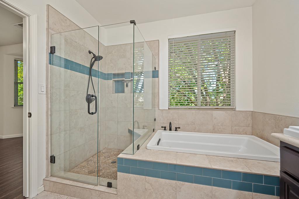 6924 Copper Glen Circle