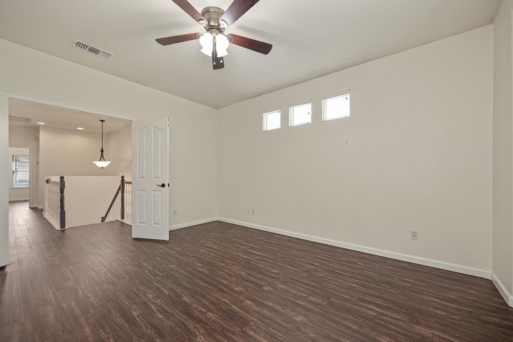 6924 Copper Glen Circle