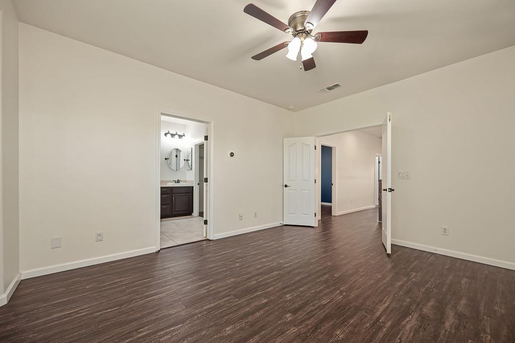 6924 Copper Glen Circle