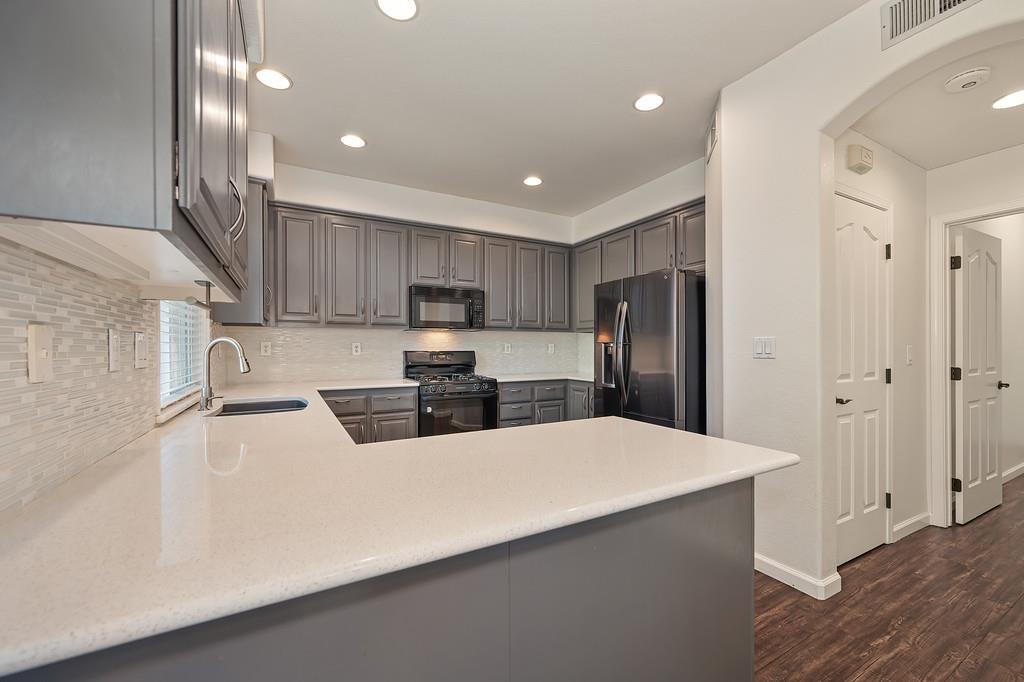 6924 Copper Glen Circle