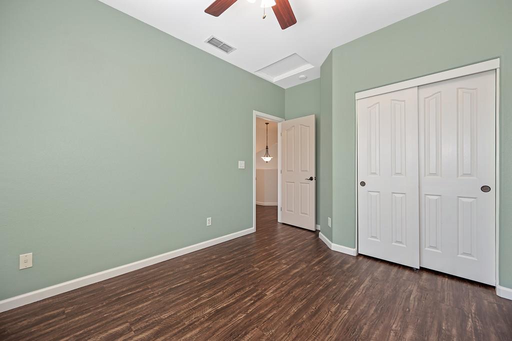 6924 Copper Glen Circle