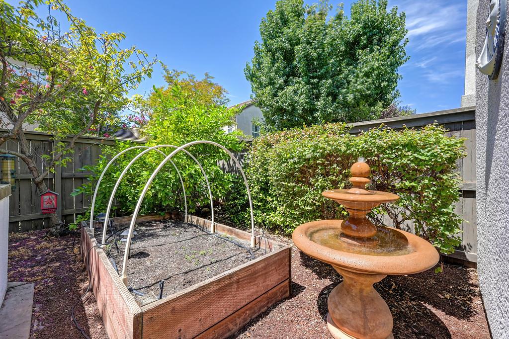 43 Villa Gardens Court
