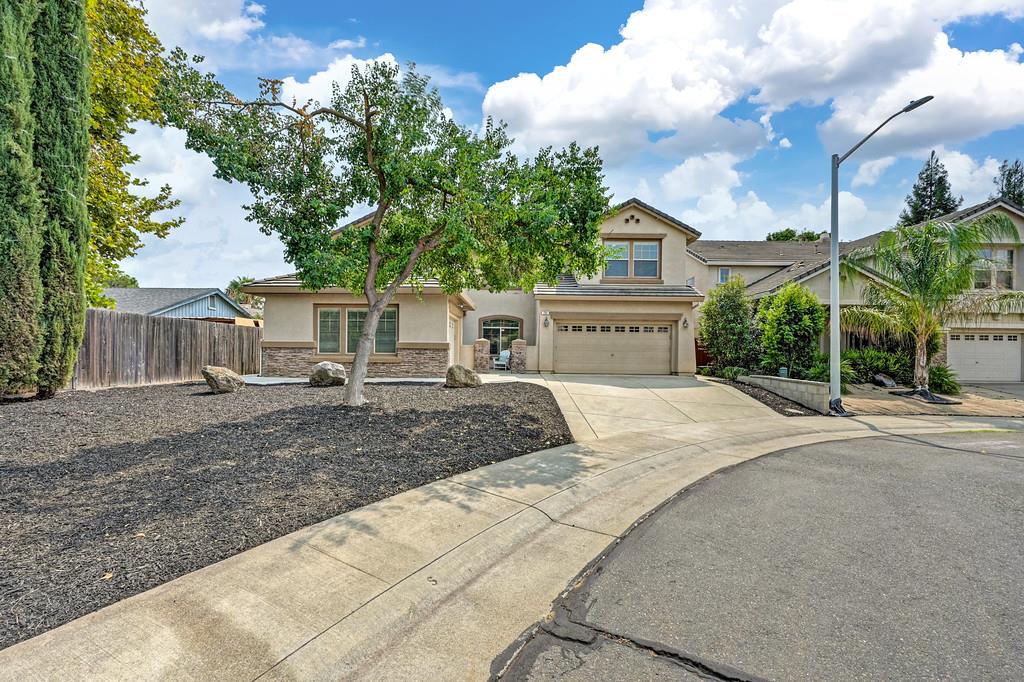 233 McRae Court