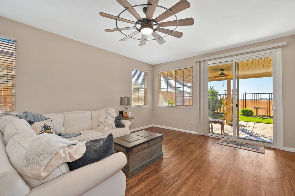 1283 Barnhill Lane