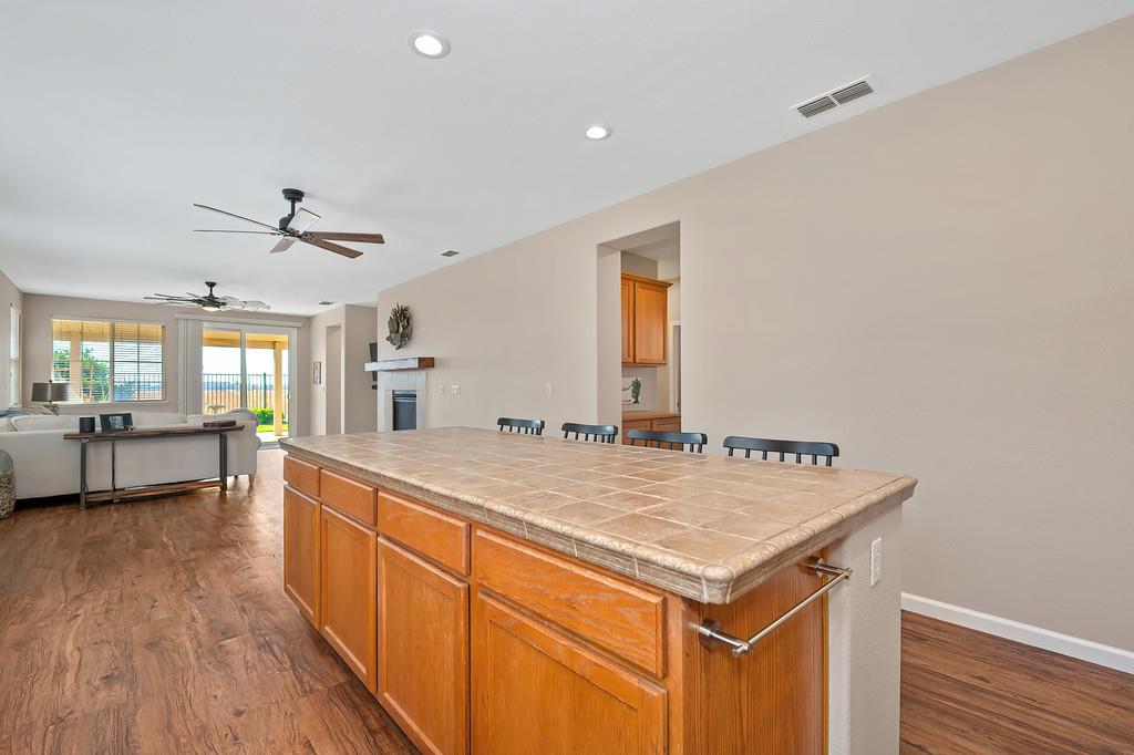 1283 Barnhill Lane