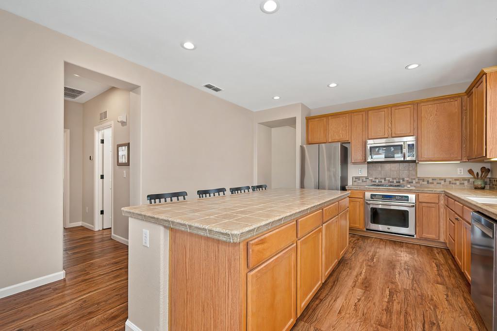 1283 Barnhill Lane