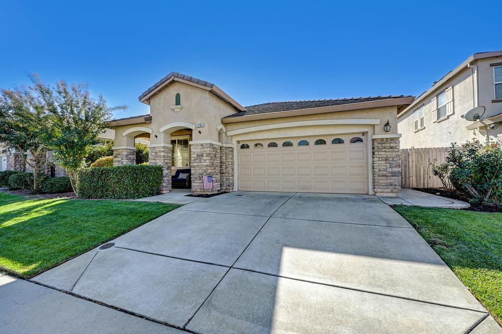 1283 Barnhill Lane