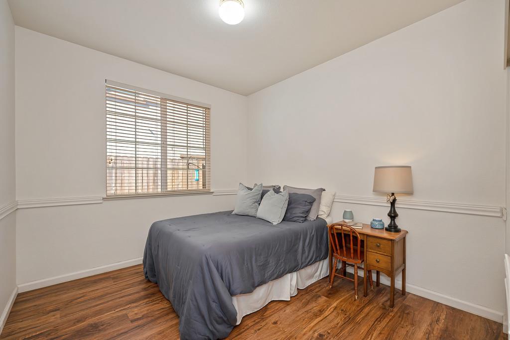 1283 Barnhill Lane
