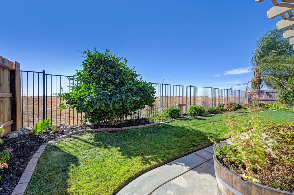 1283 Barnhill Lane