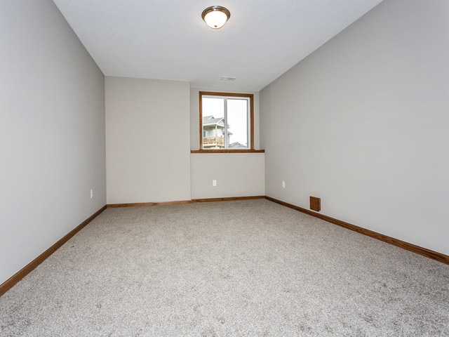 2224 E BIRCHWOOD CT