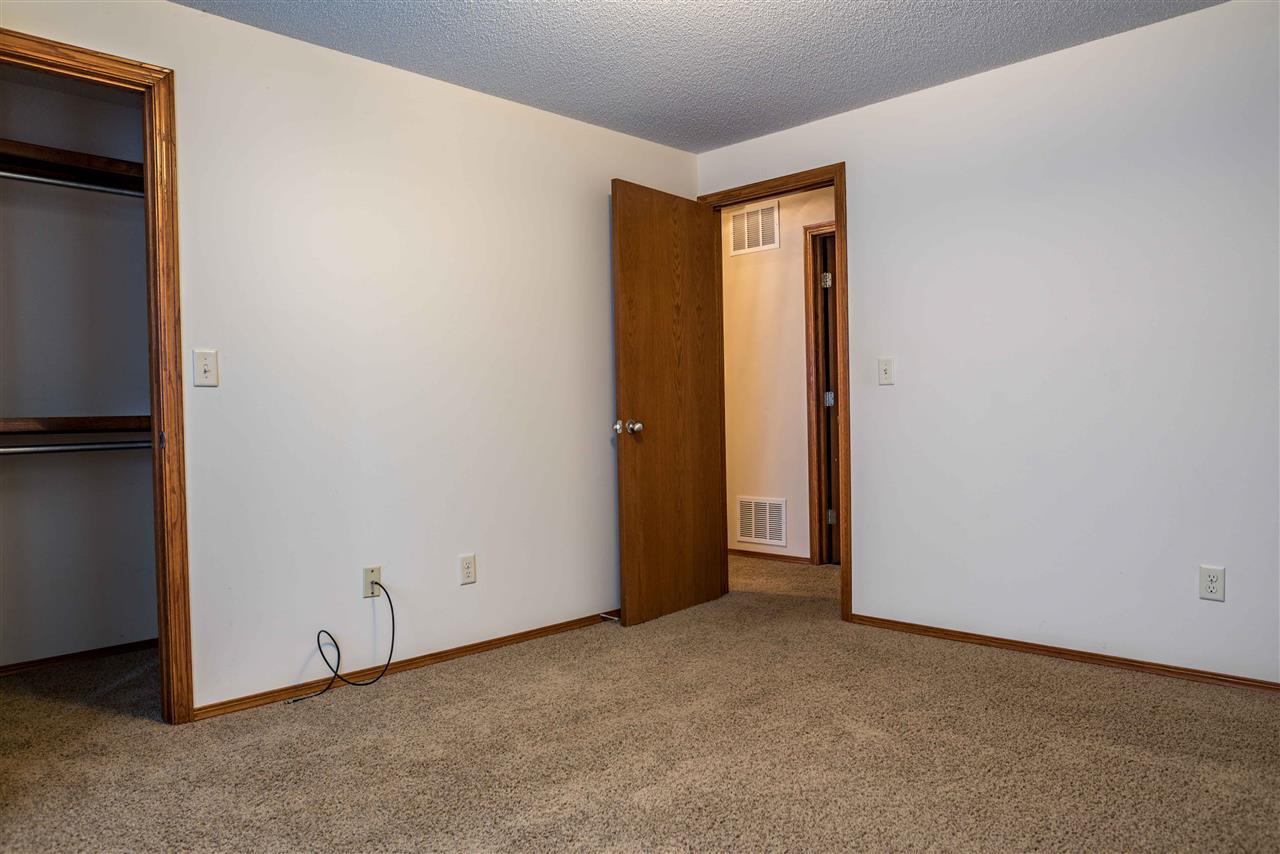 11818 W Wilkinson Ct