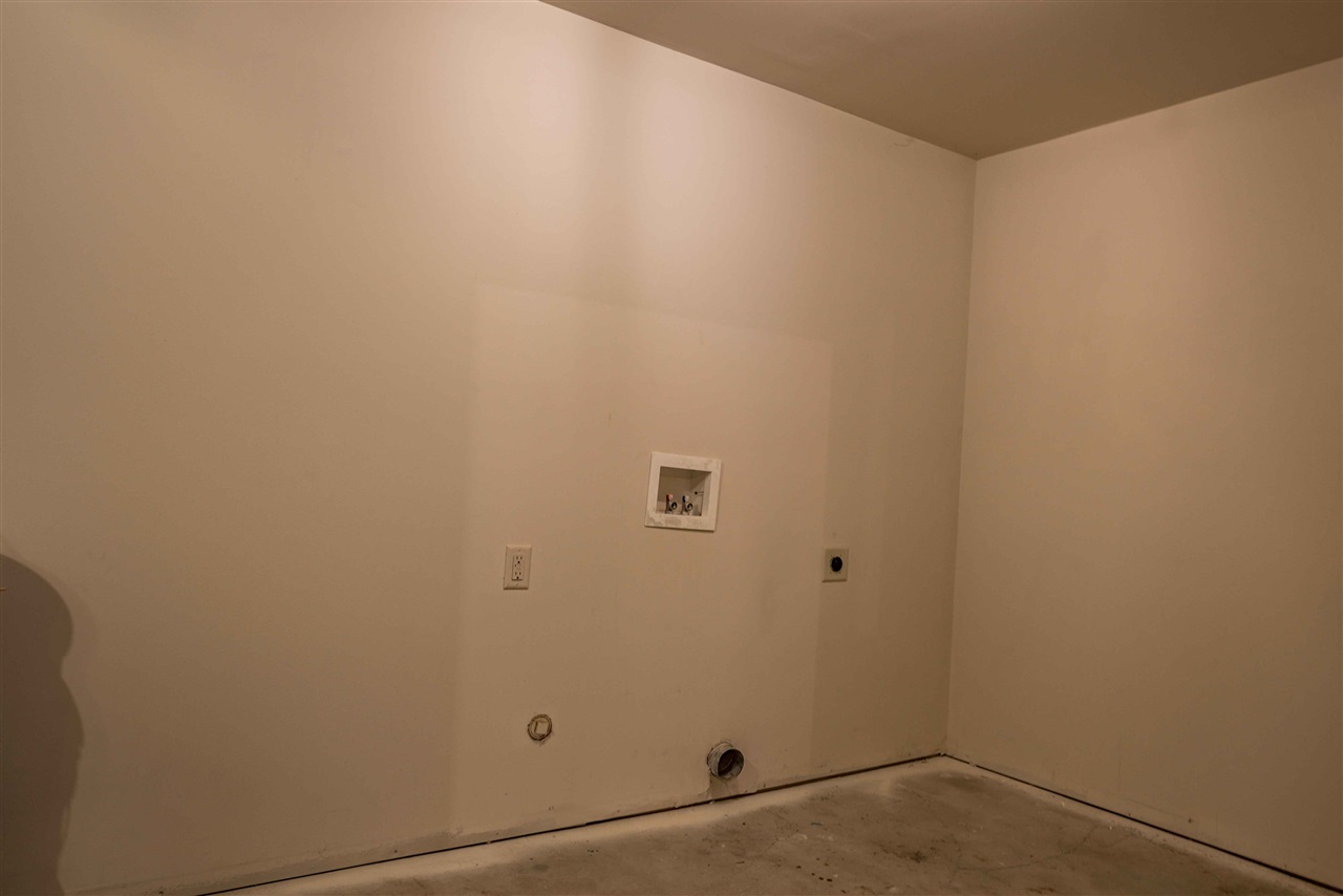 11818 W Wilkinson Ct