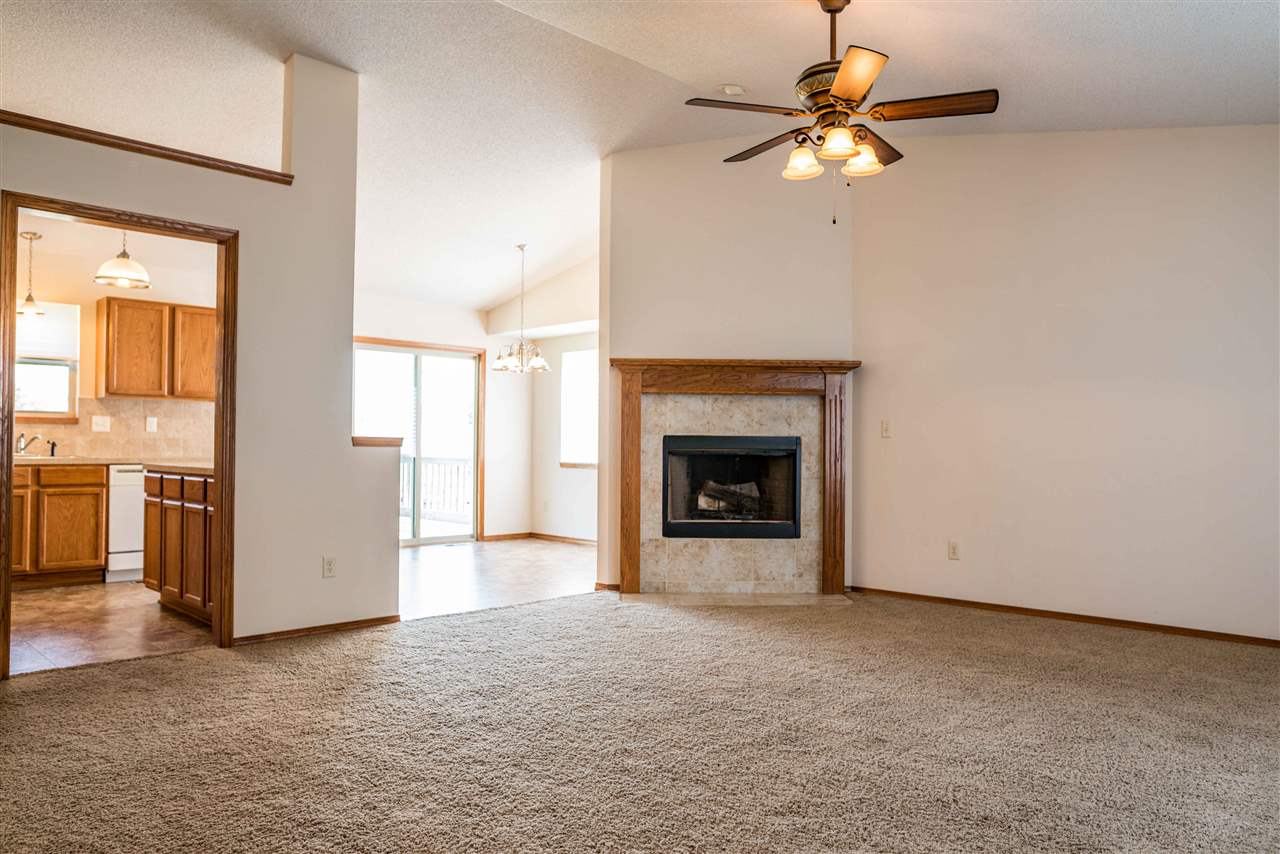 11818 W Wilkinson Ct