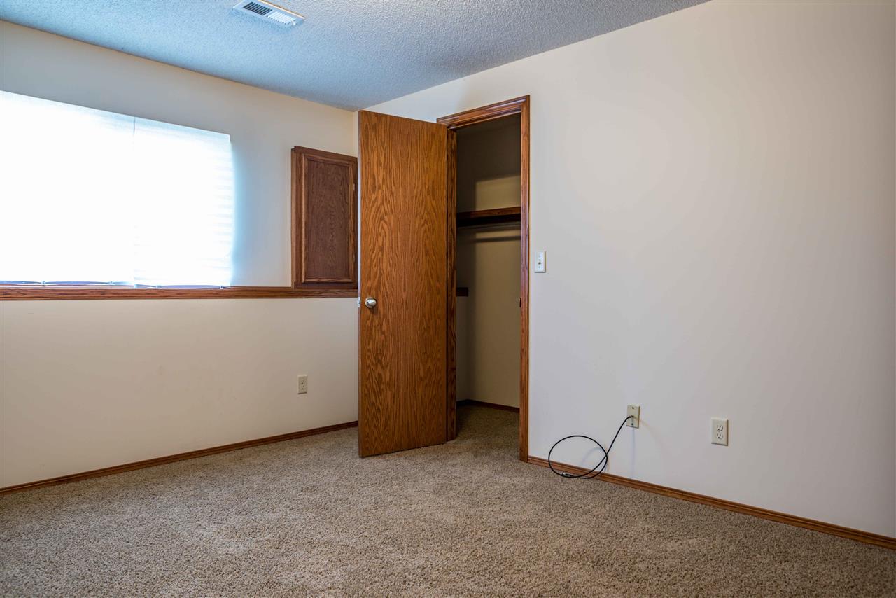 11818 W Wilkinson Ct