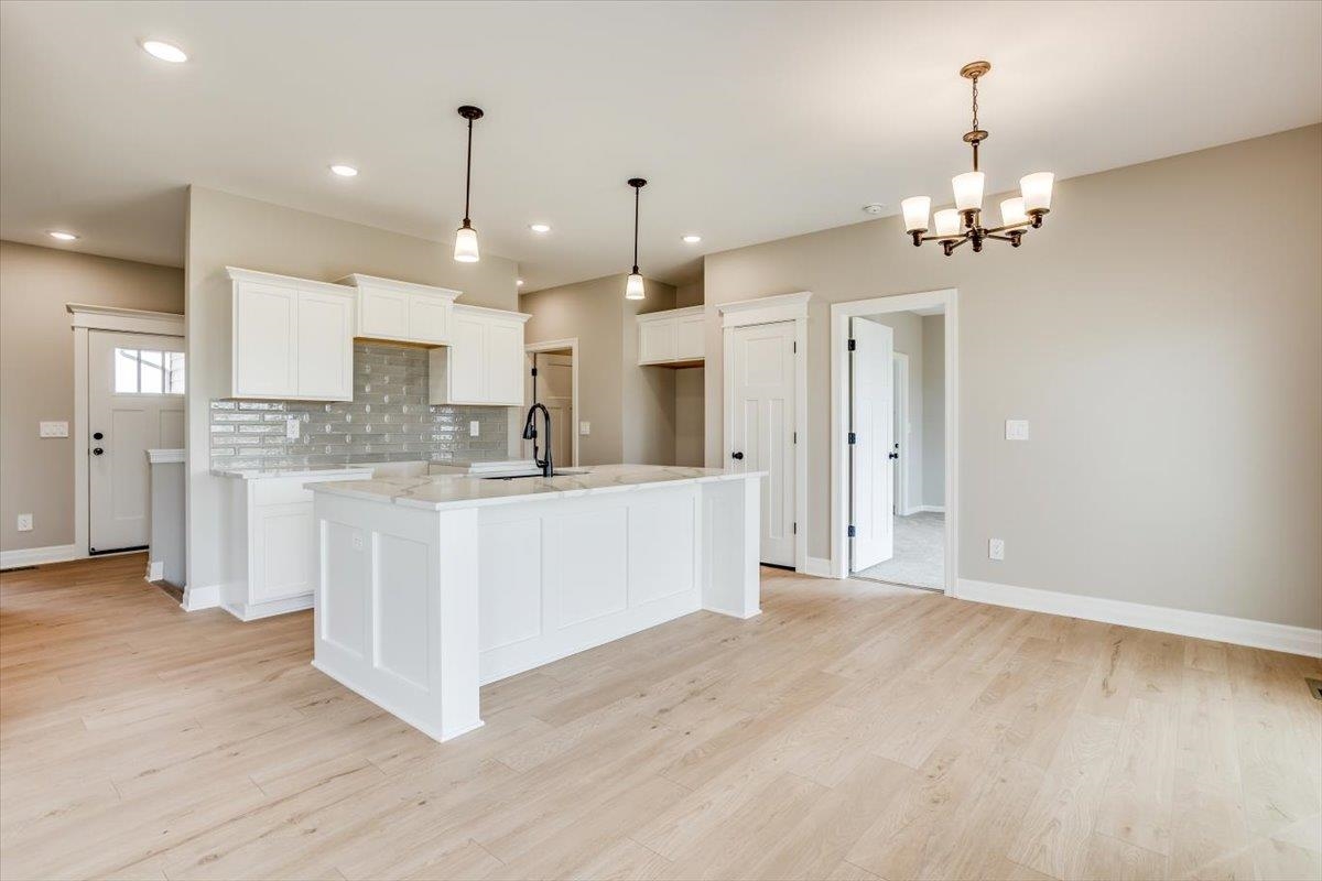 4355 Rutgers Cir