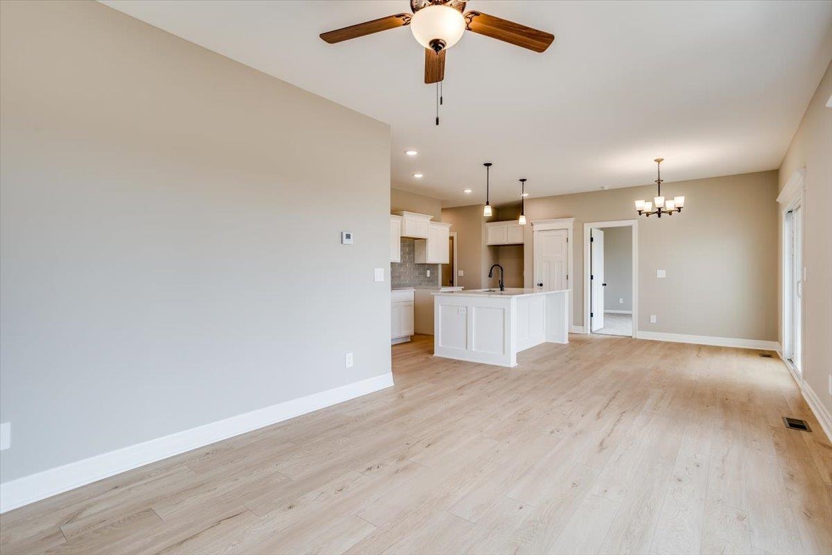 4355 Rutgers Cir