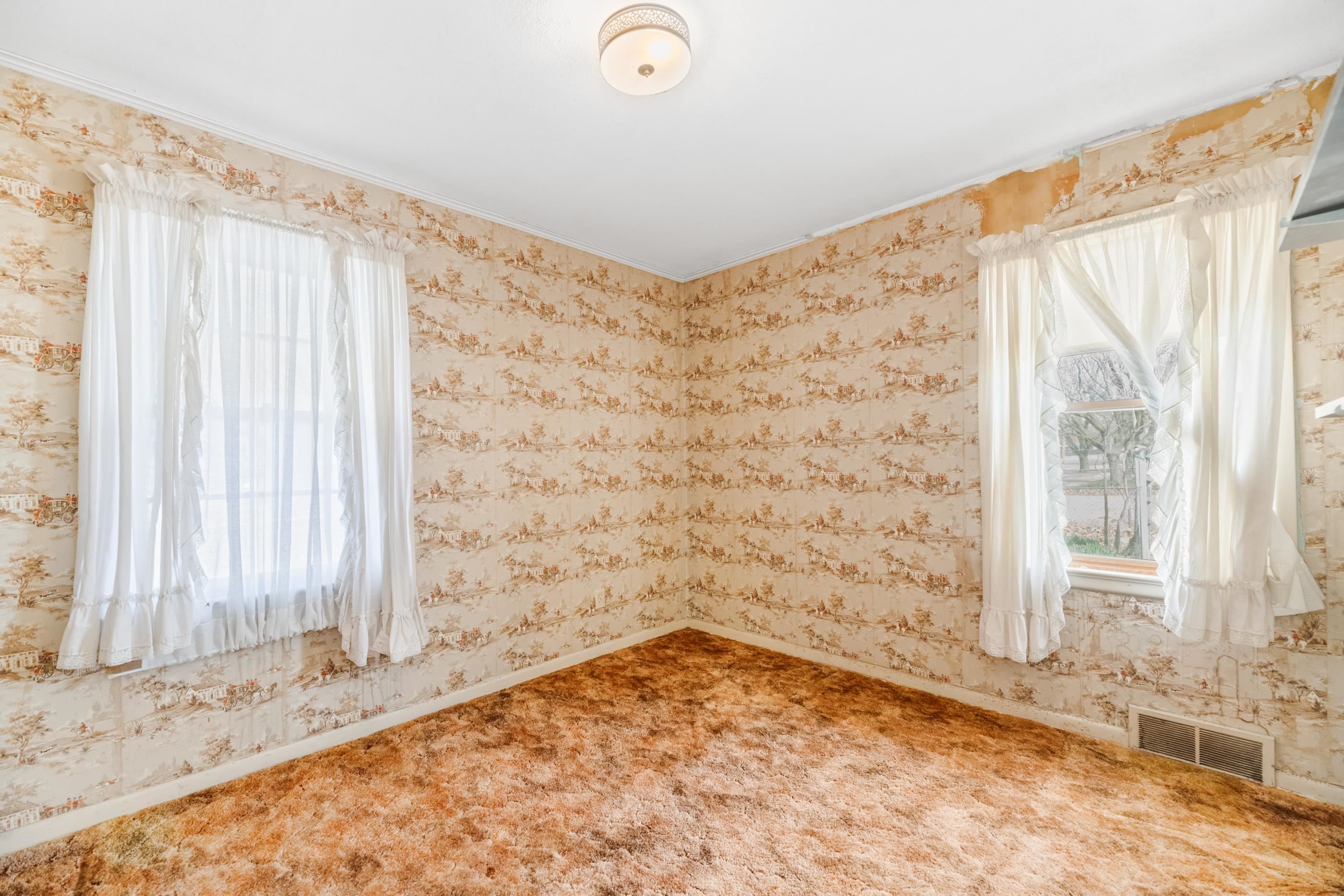 1444 W Rita St