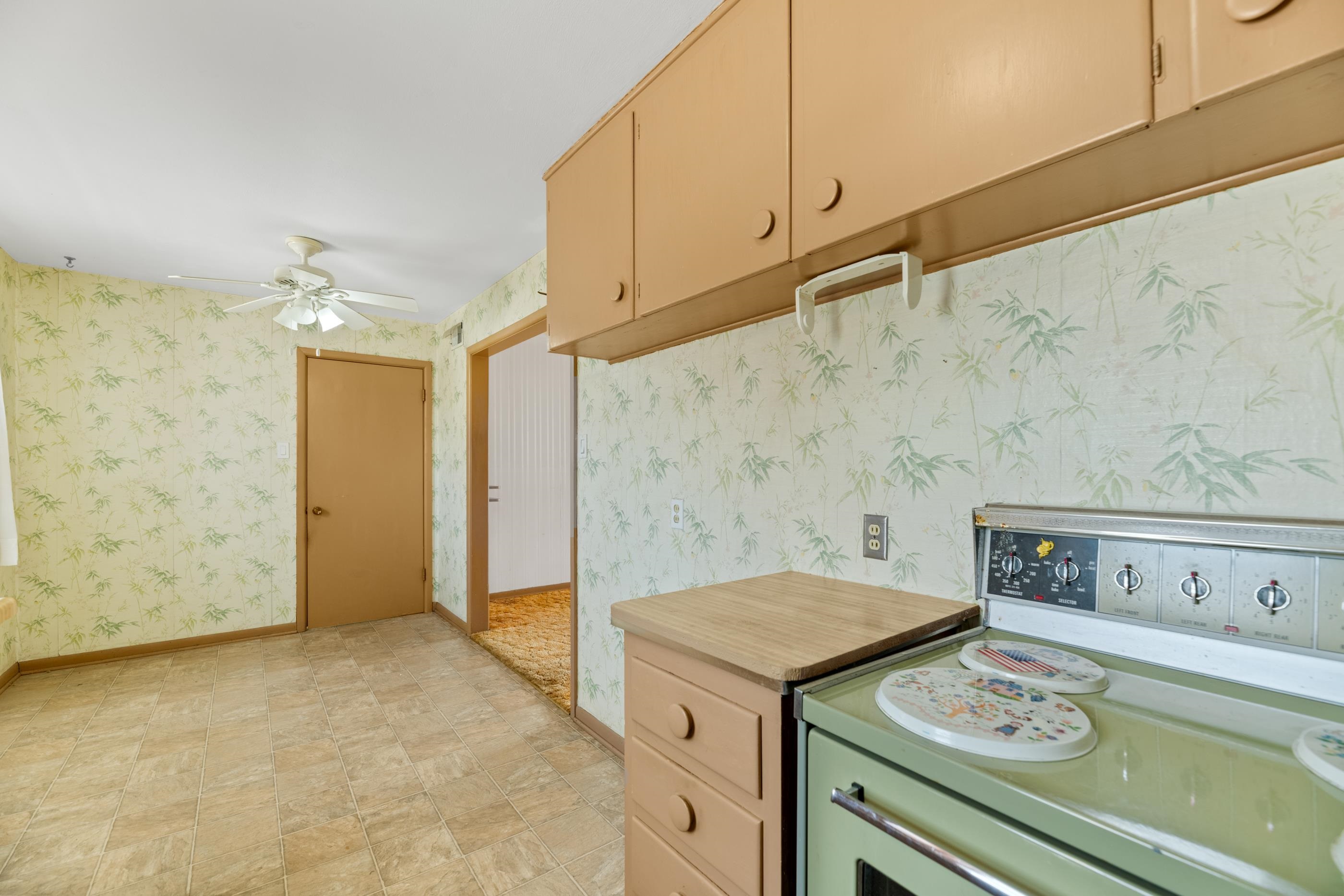 1444 W Rita St