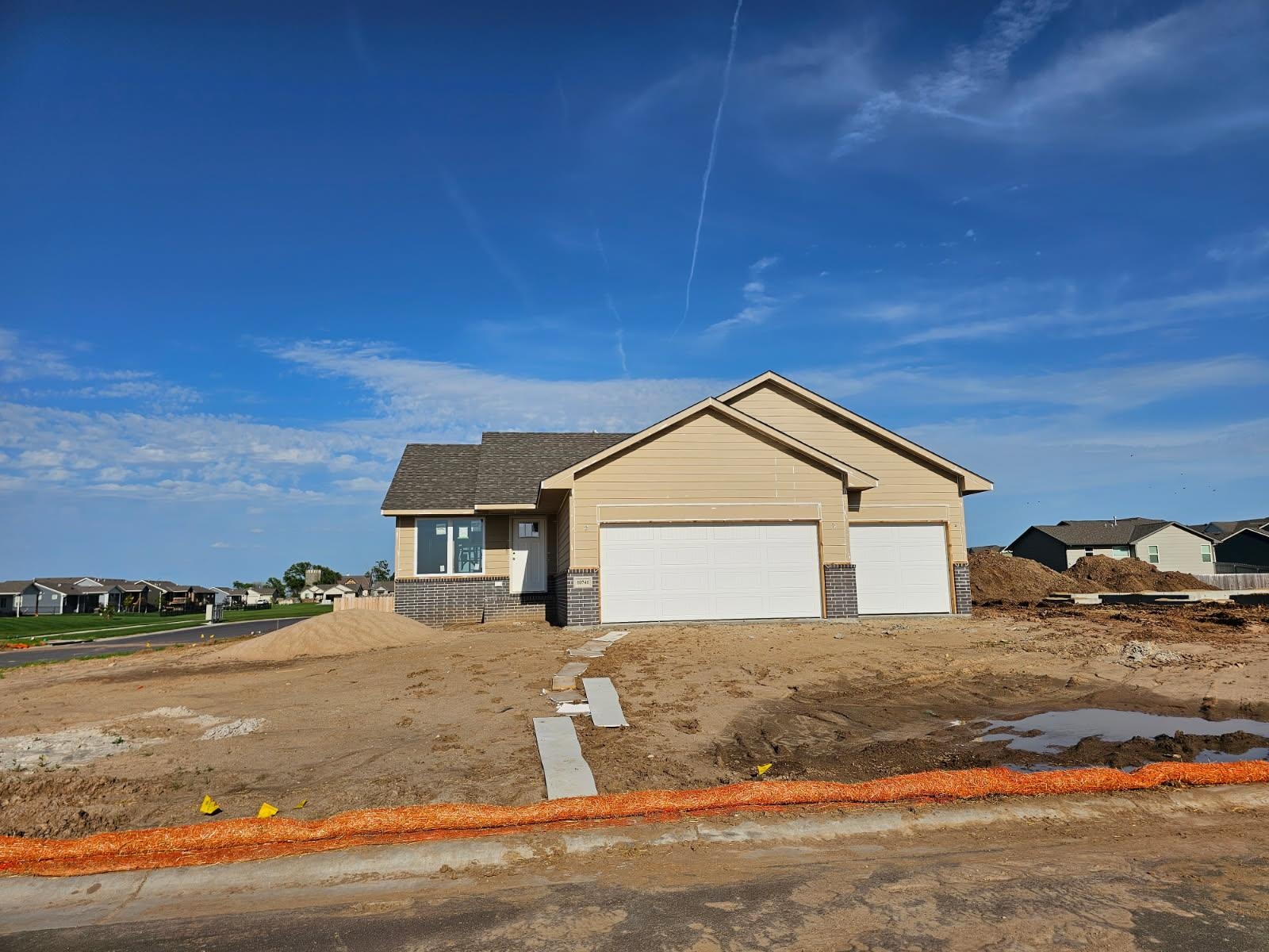 10741 W Sondra Ct
