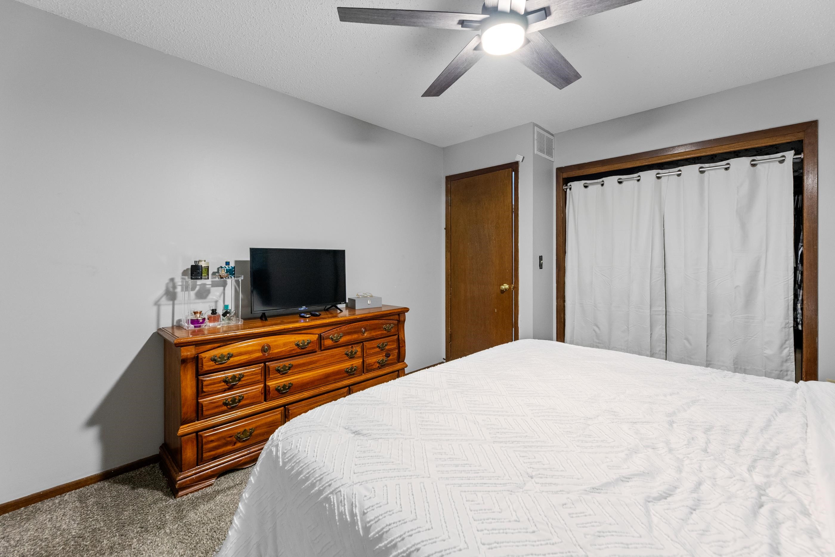 10324 W Merton Ct