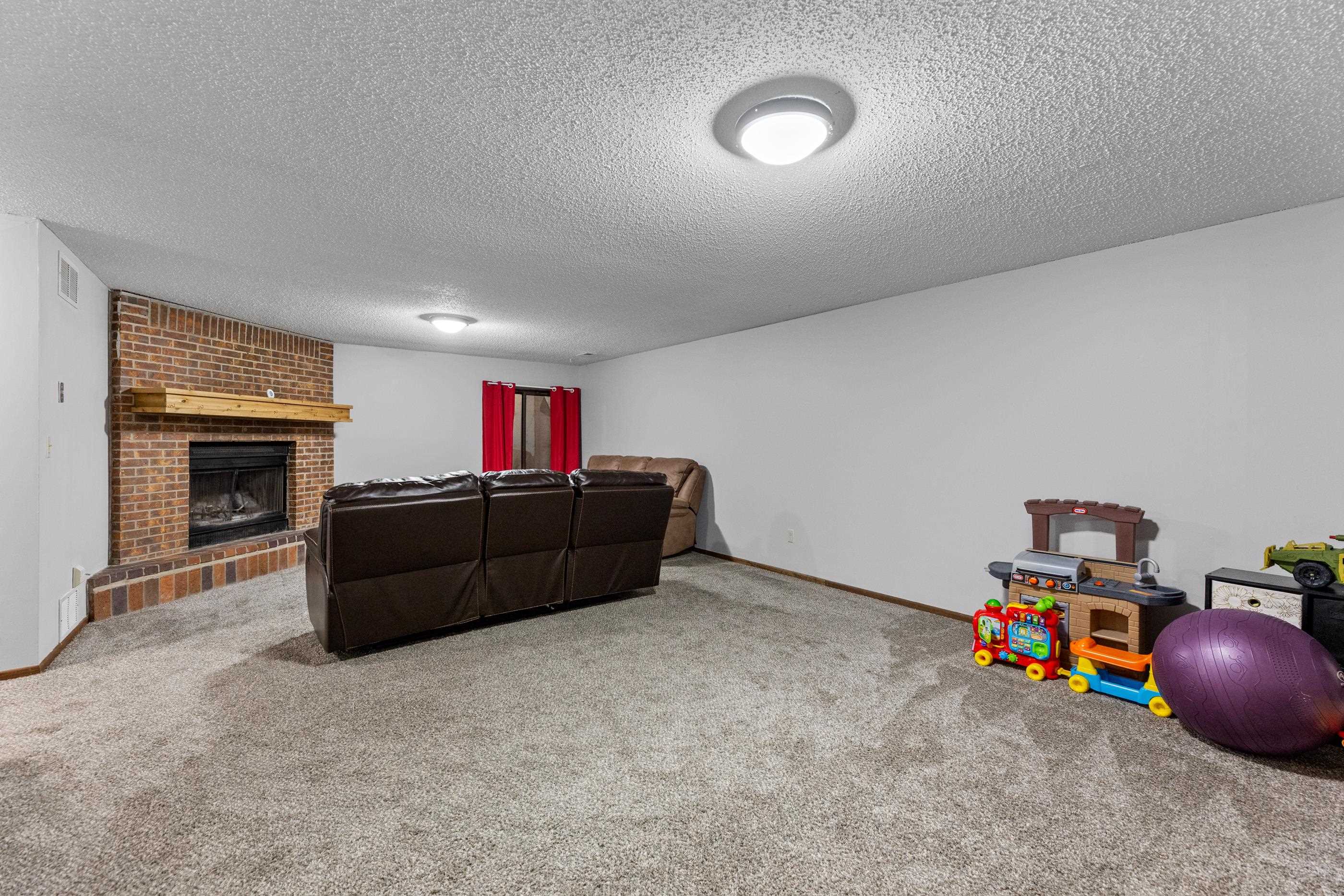 10324 W Merton Ct