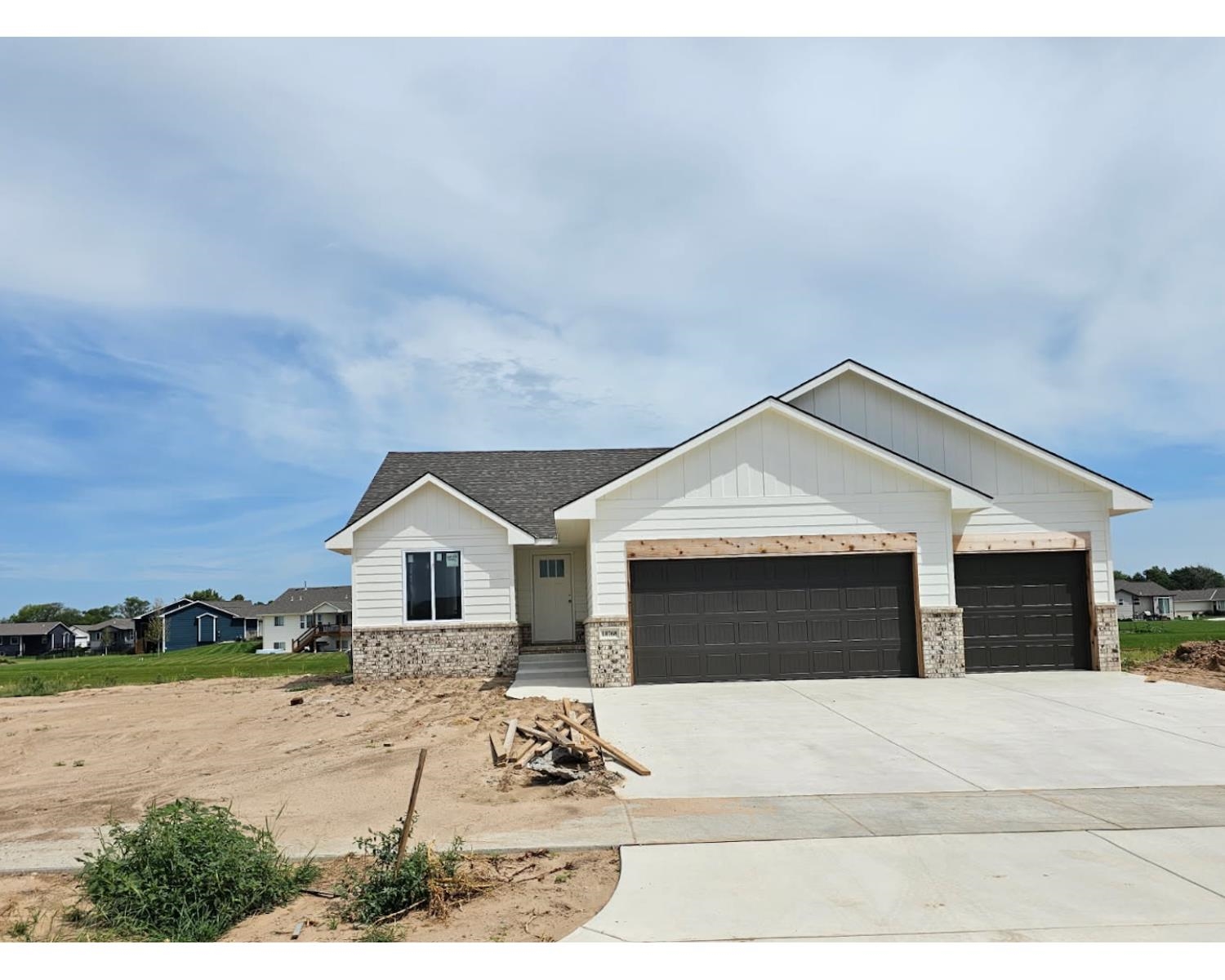 10768 W Sondra Ct