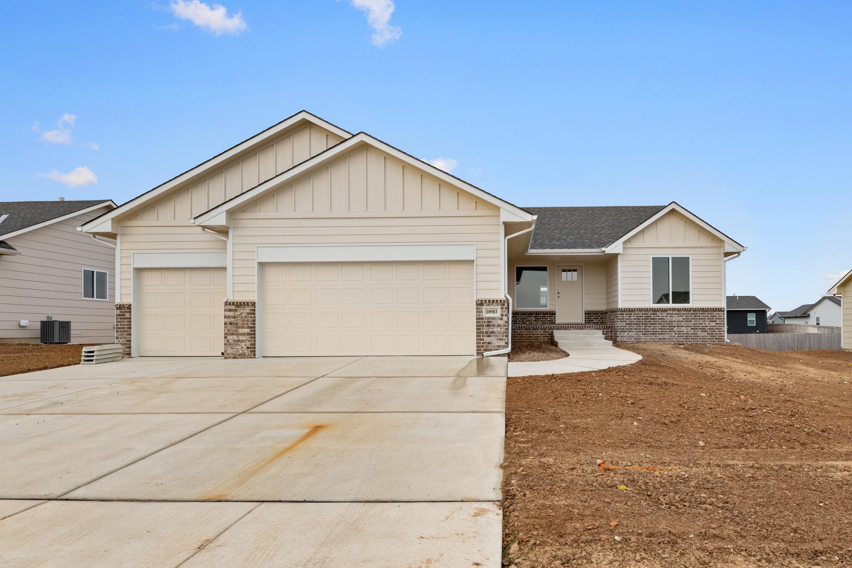 10983 W Sondra Ct