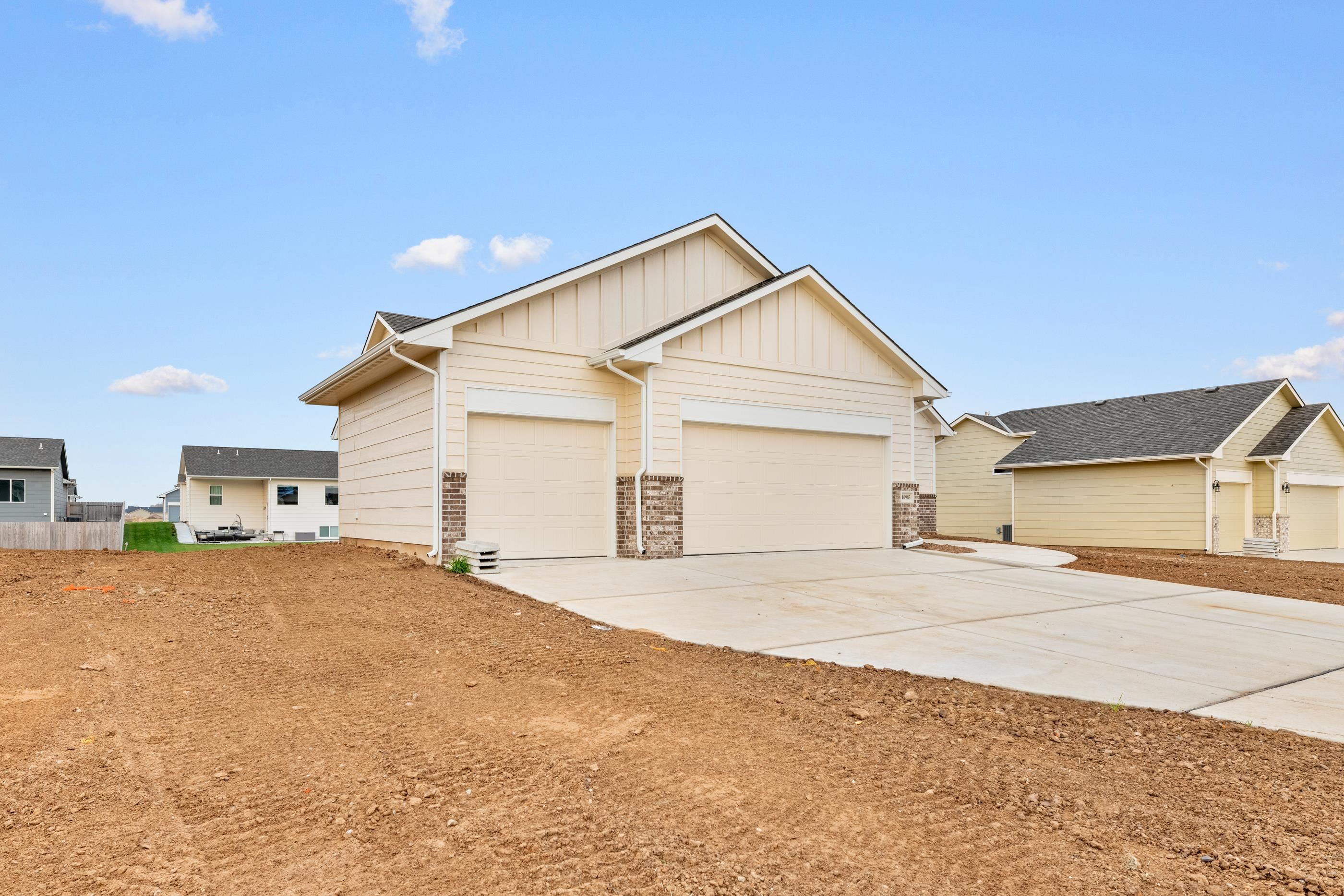 10983 W Sondra Ct