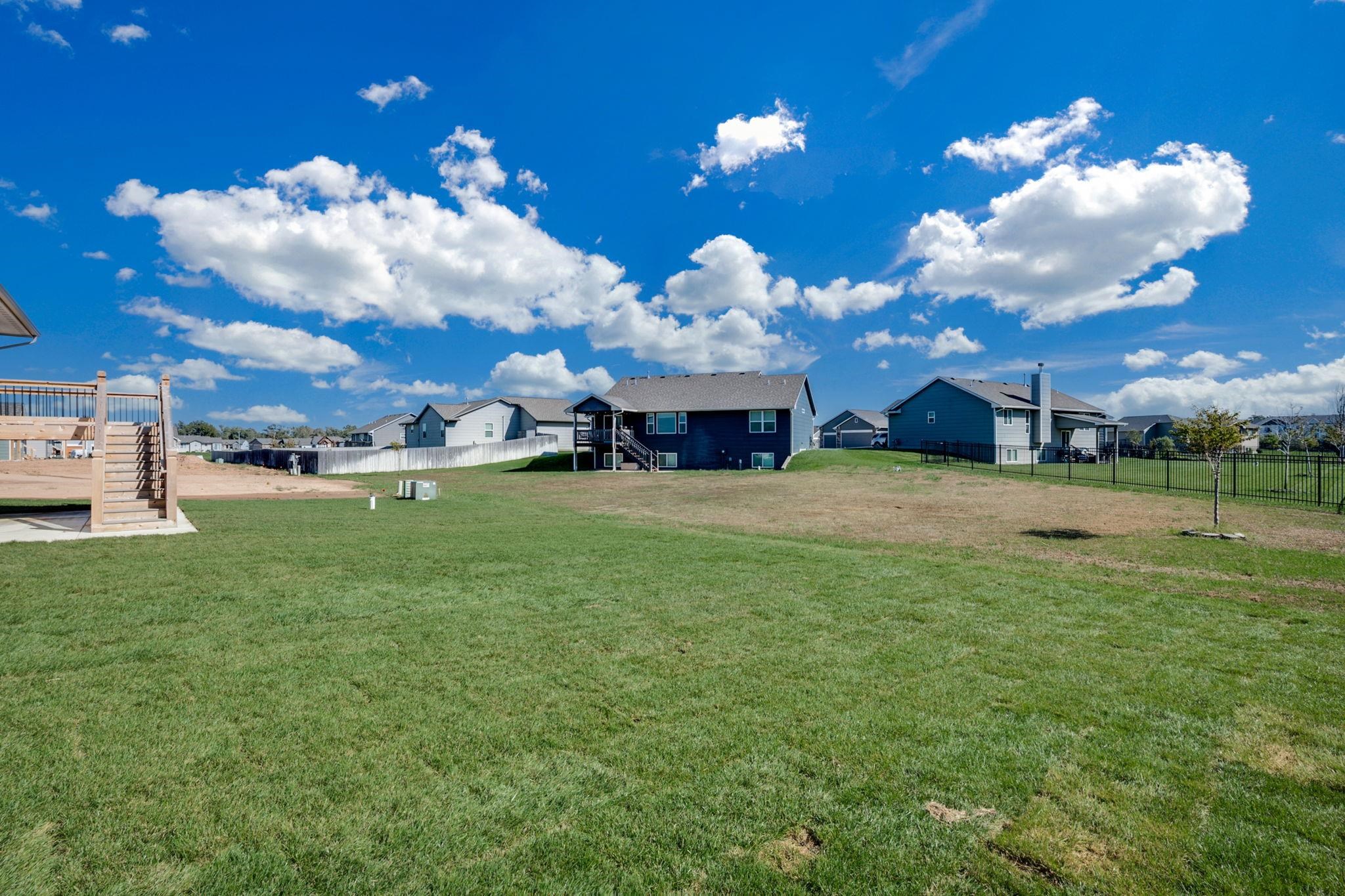 10757 W Sondra Ct