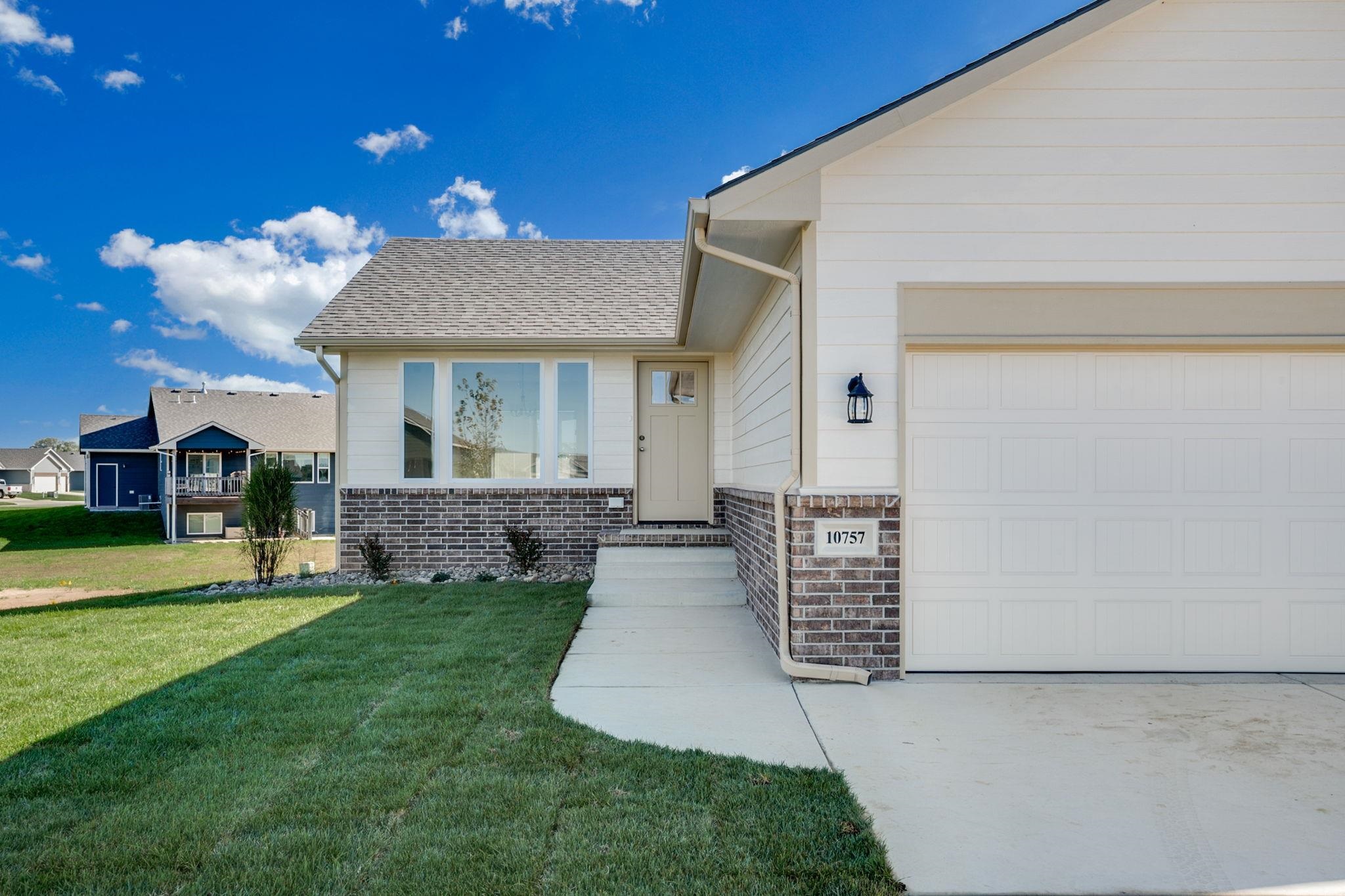 10757 W Sondra Ct