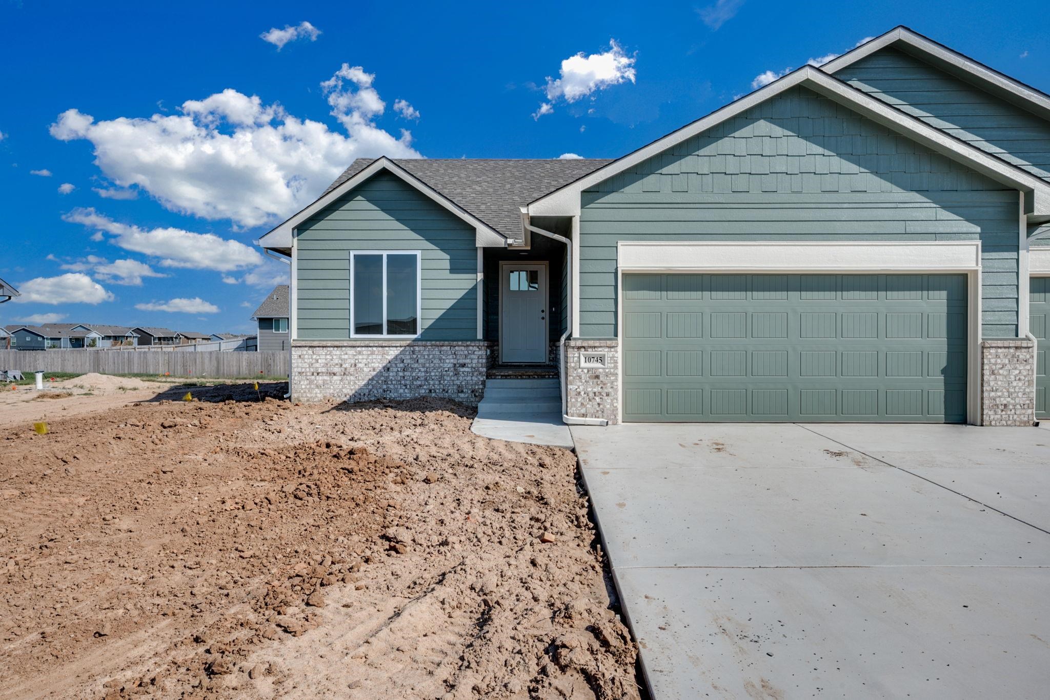 10745 W Sondra Ct