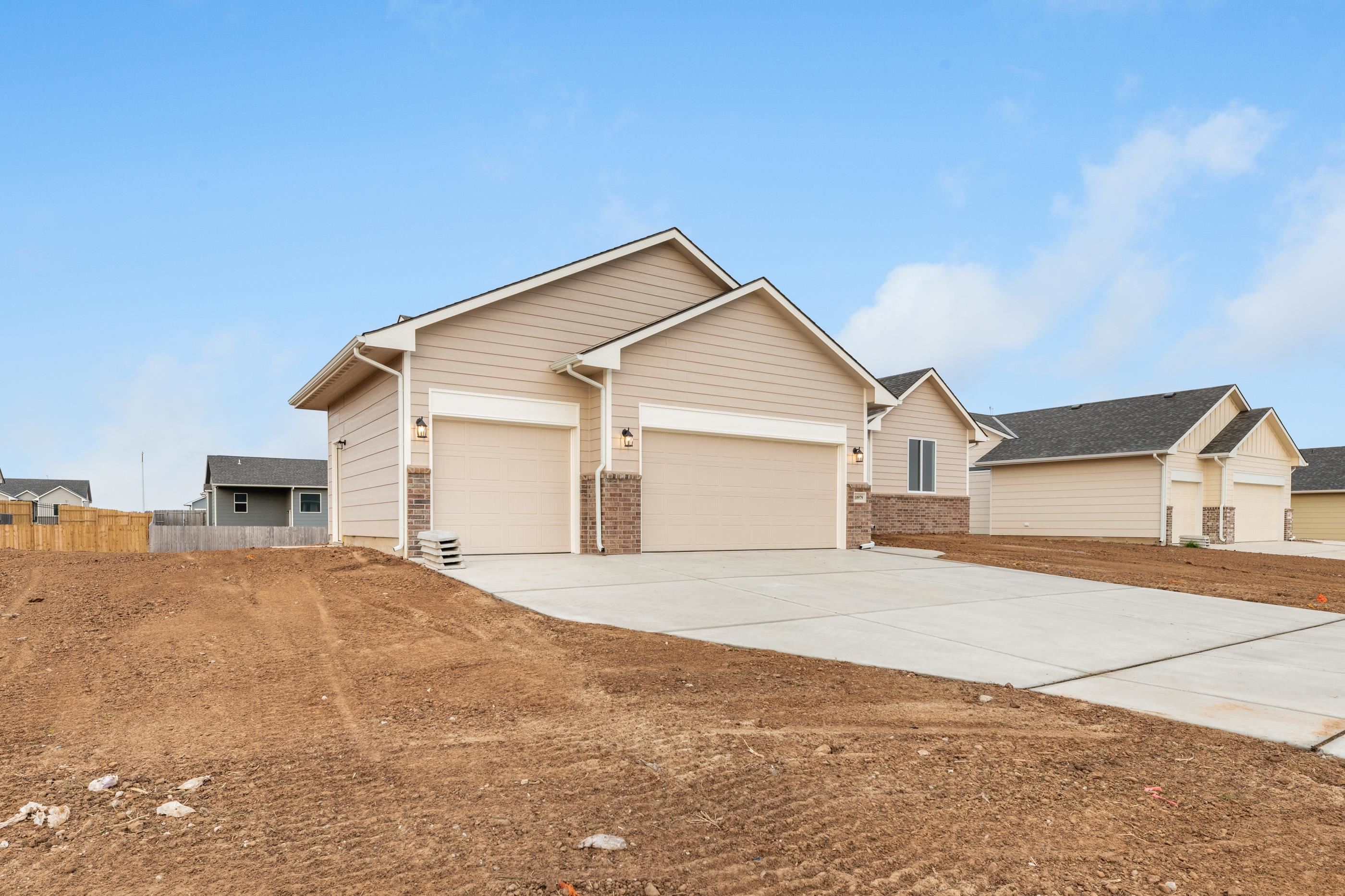 10979 W Sondra Ct