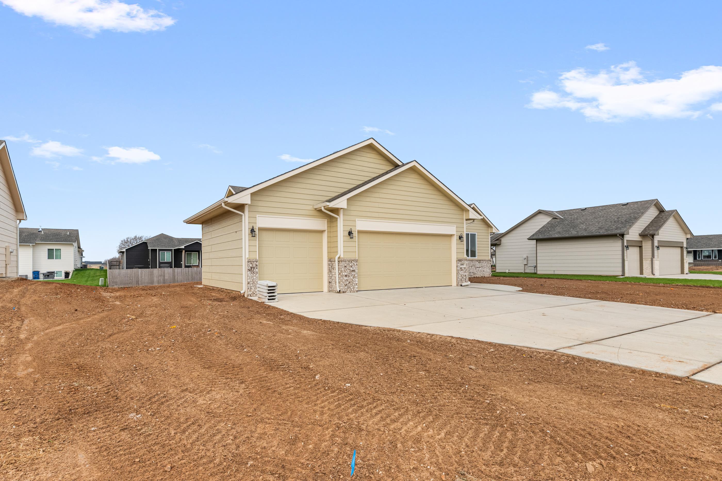 10987 W Sondra Ct