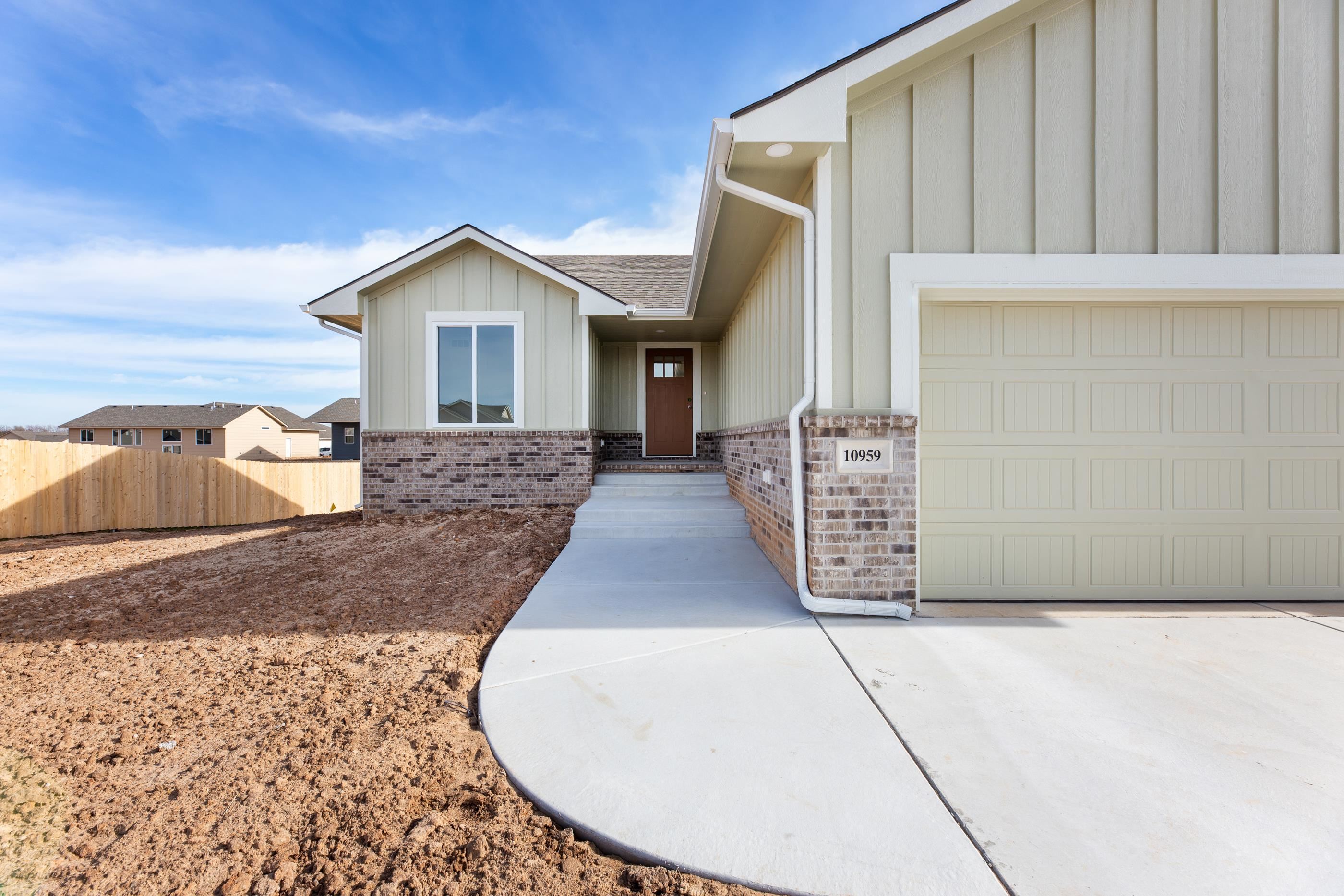 10959 W Sondra Ct