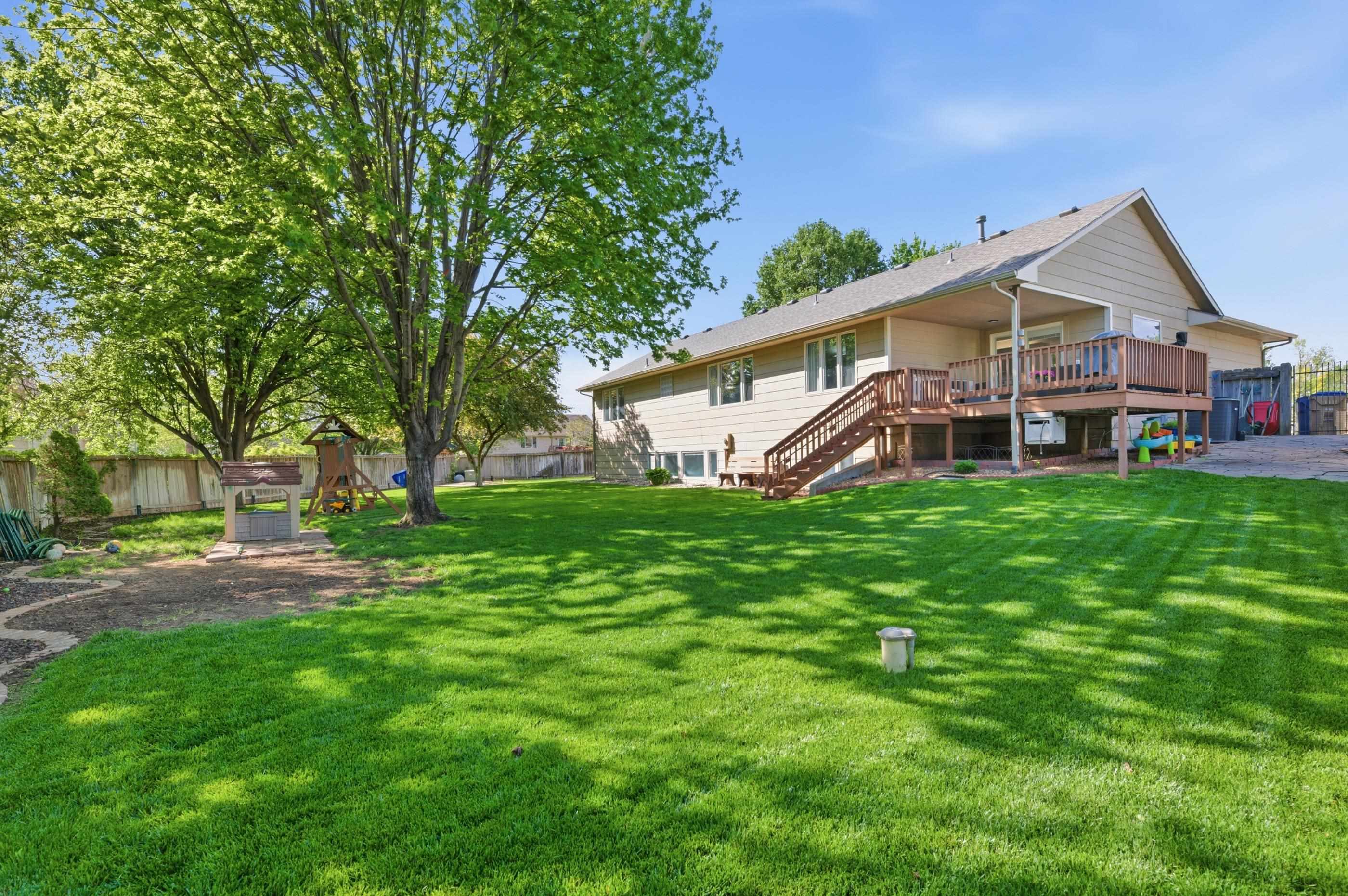 2414 N Covington Ct