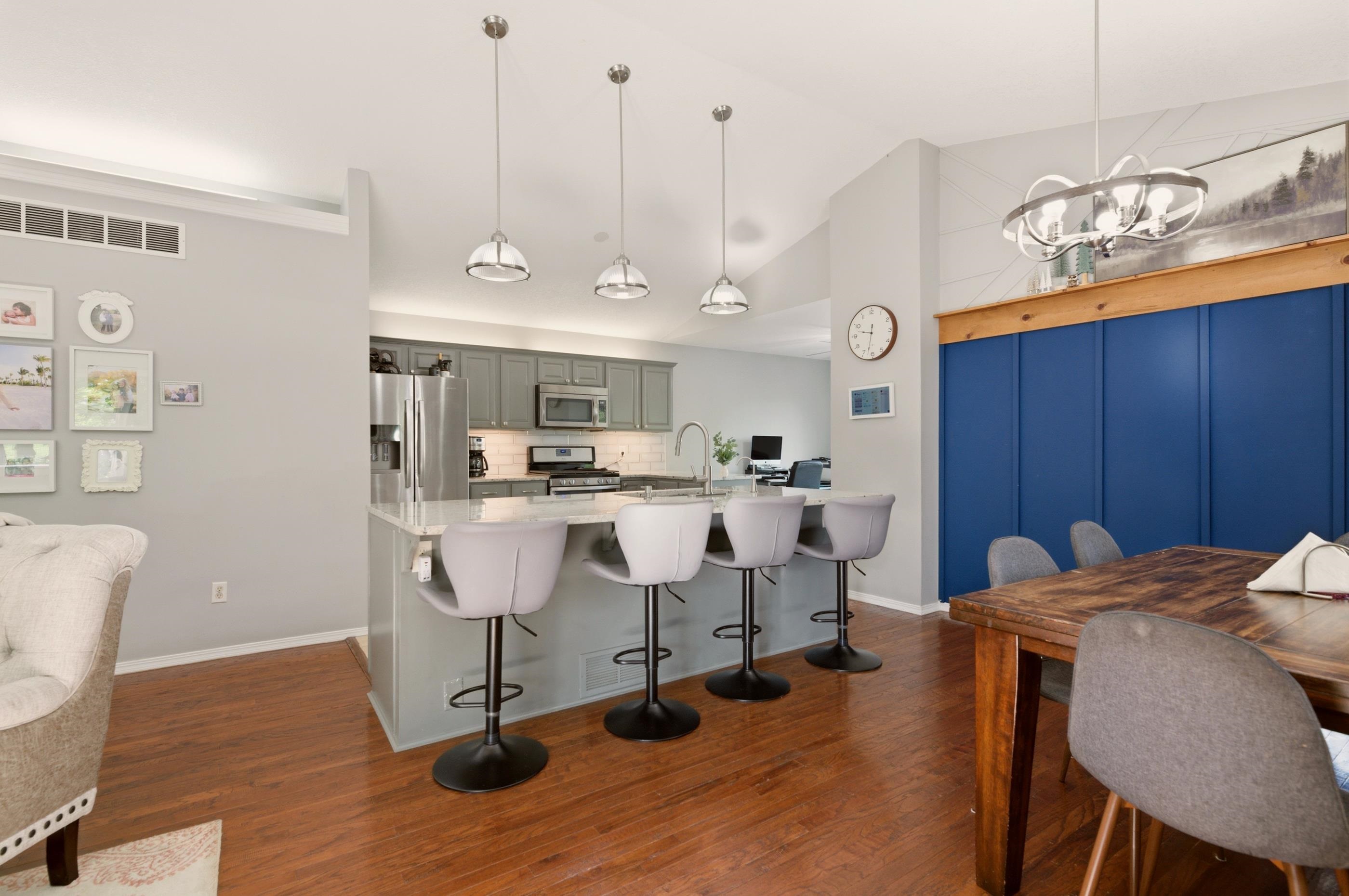 2414 N Covington Ct