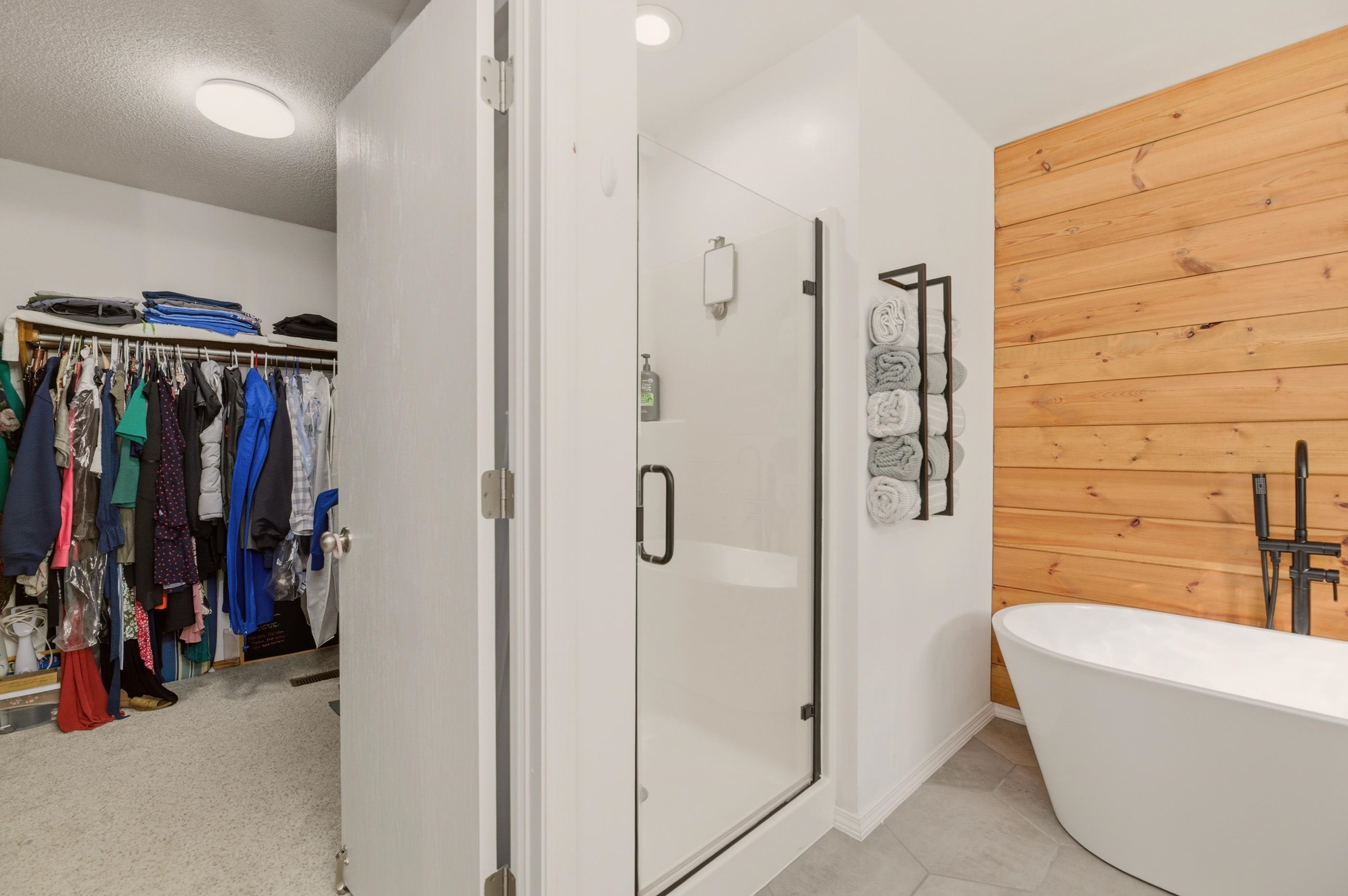 2414 N Covington Ct