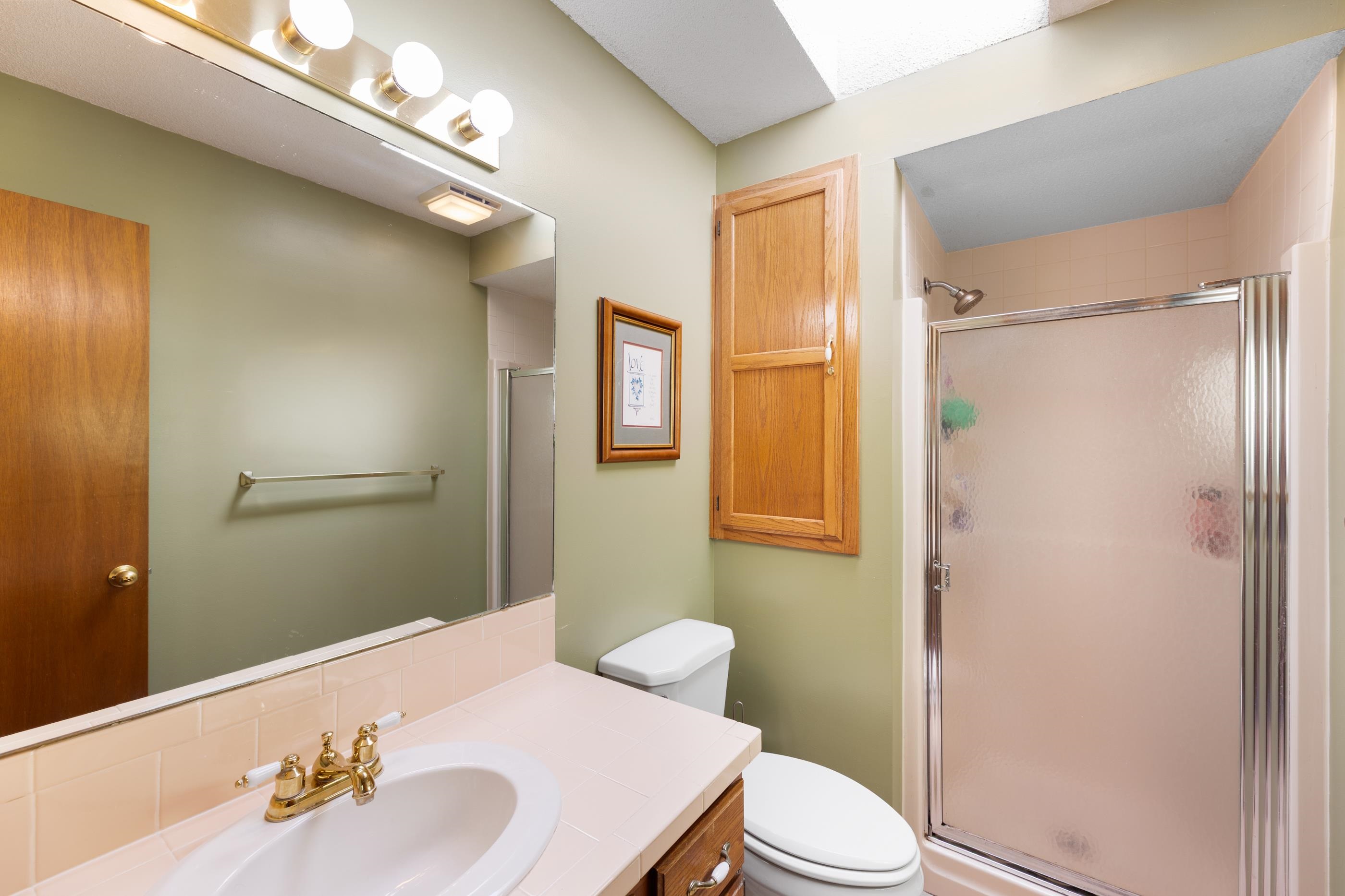 2509 N Beacon Hill St.