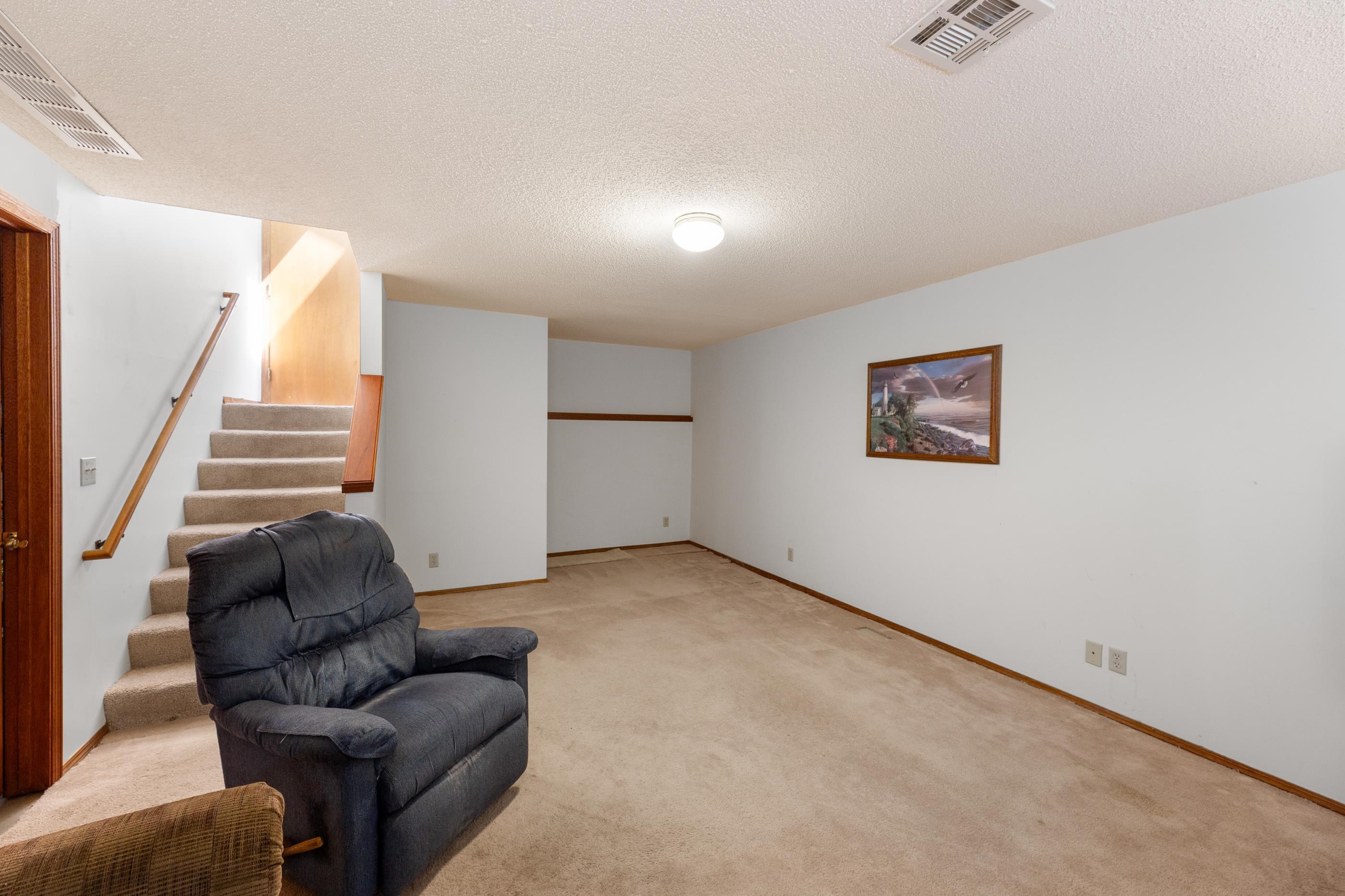 2509 N Beacon Hill St.