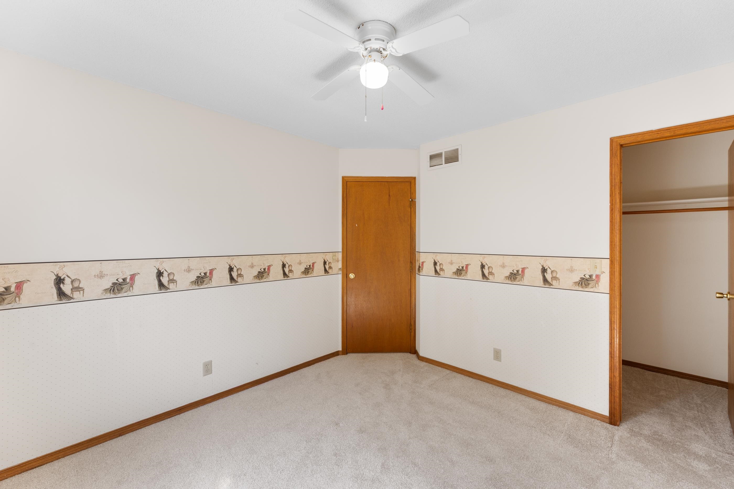 2509 N Beacon Hill St.