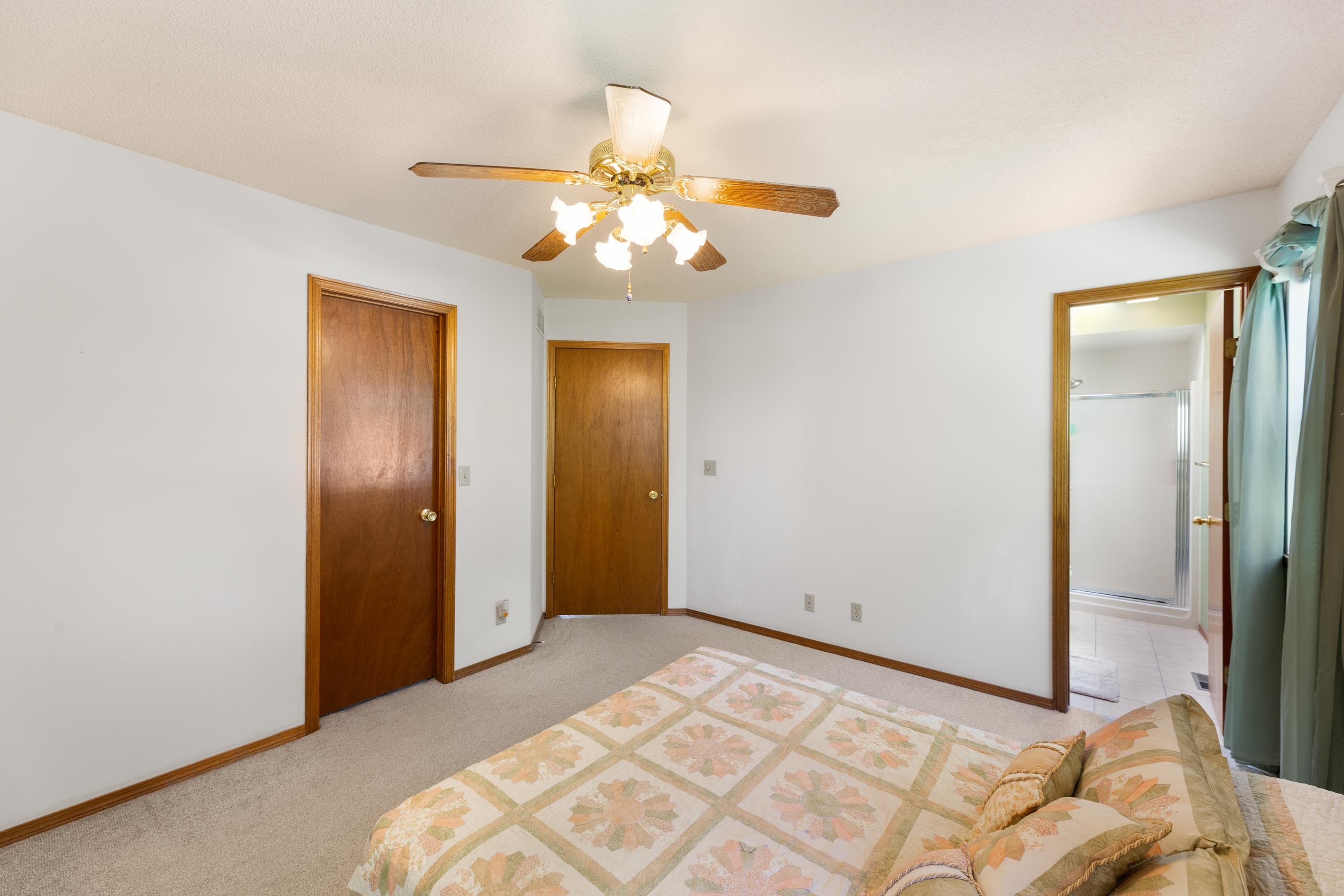 2509 N Beacon Hill St.
