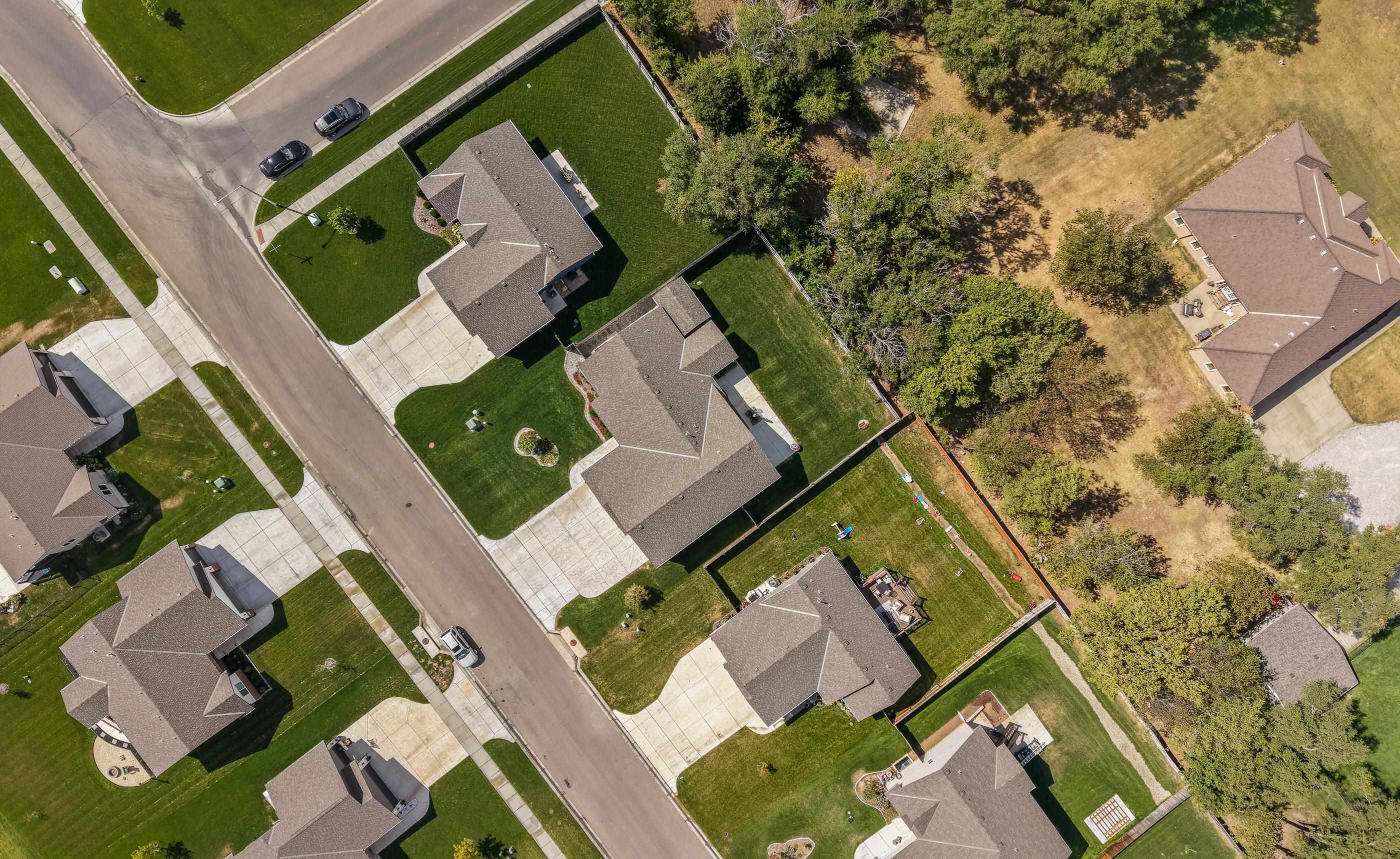 10926 W Cedar Lane
