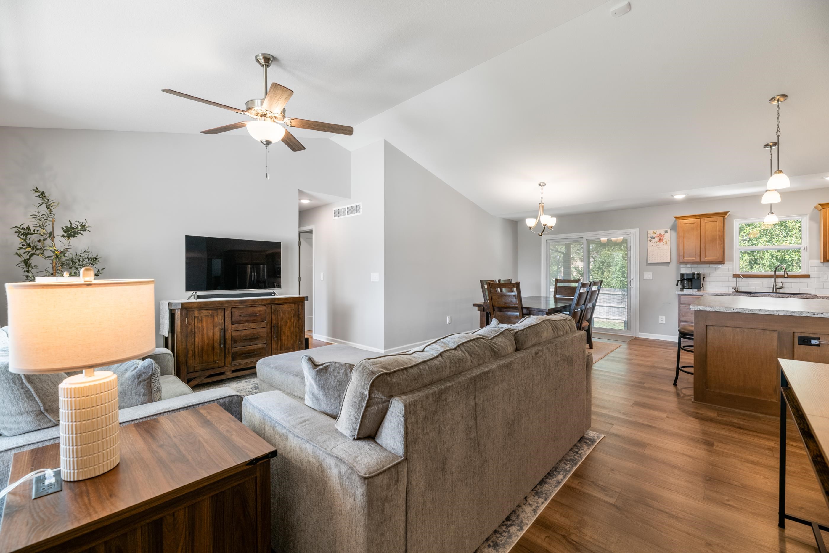 10926 W Cedar Lane