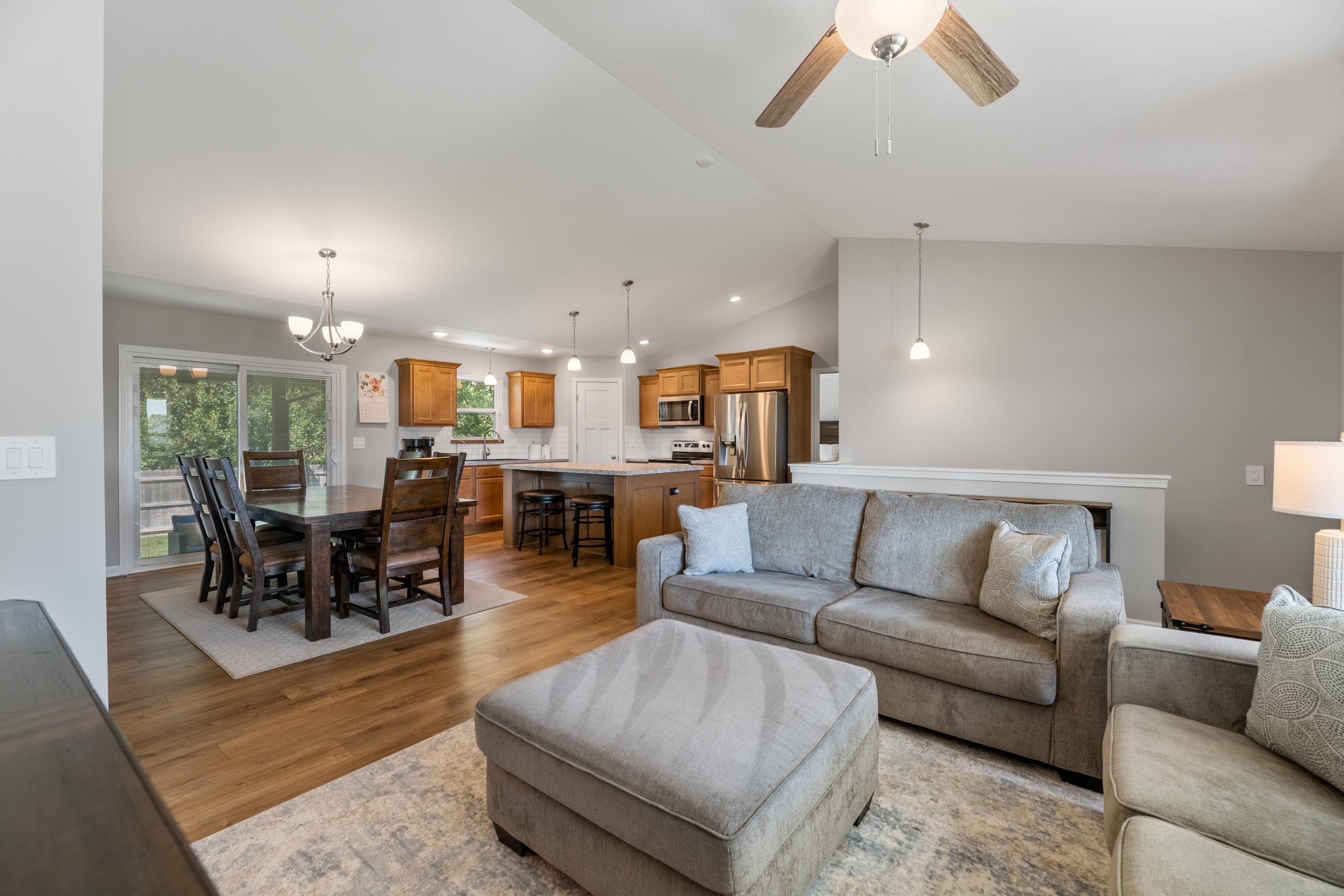 10926 W Cedar Lane