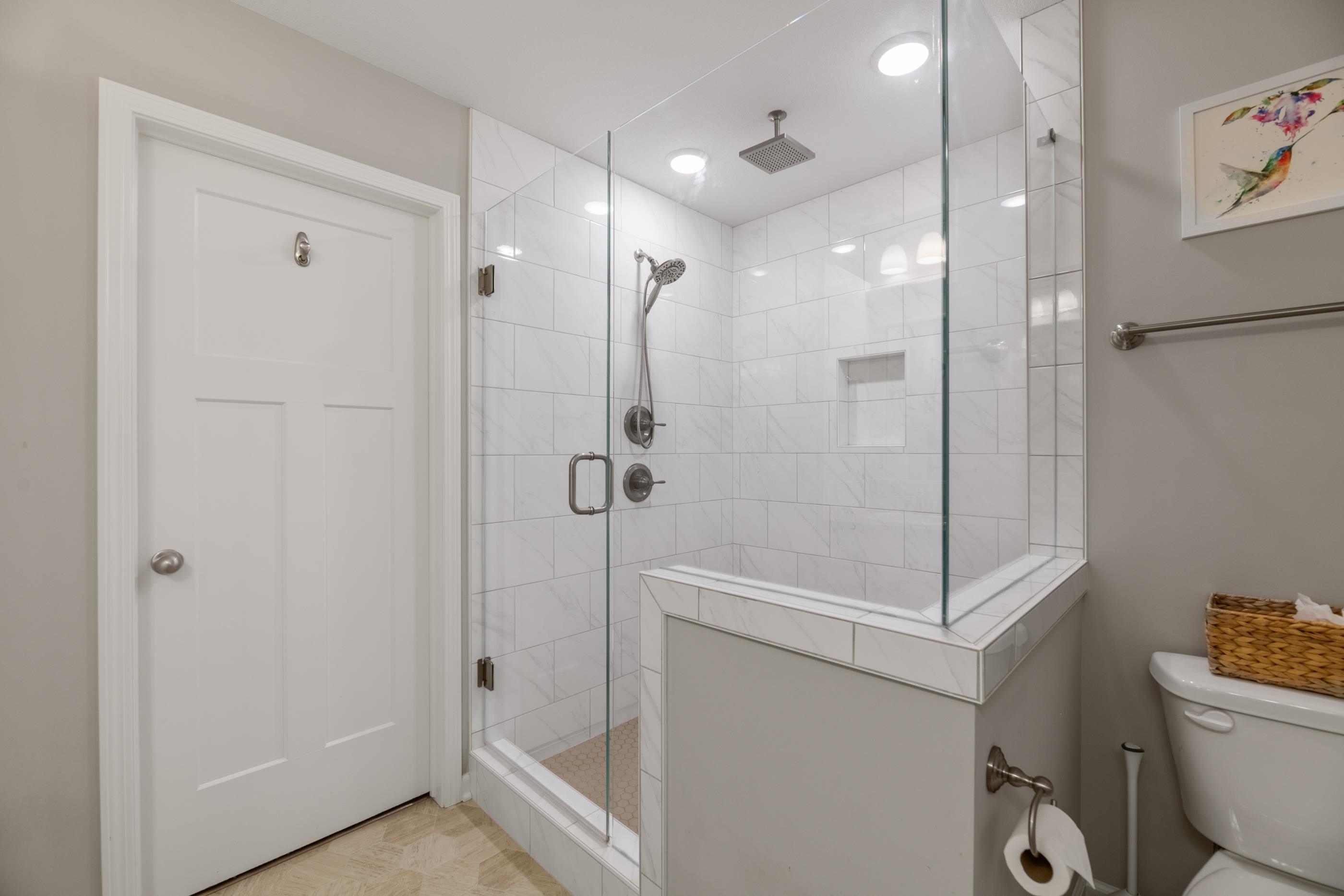 10926 W Cedar Lane