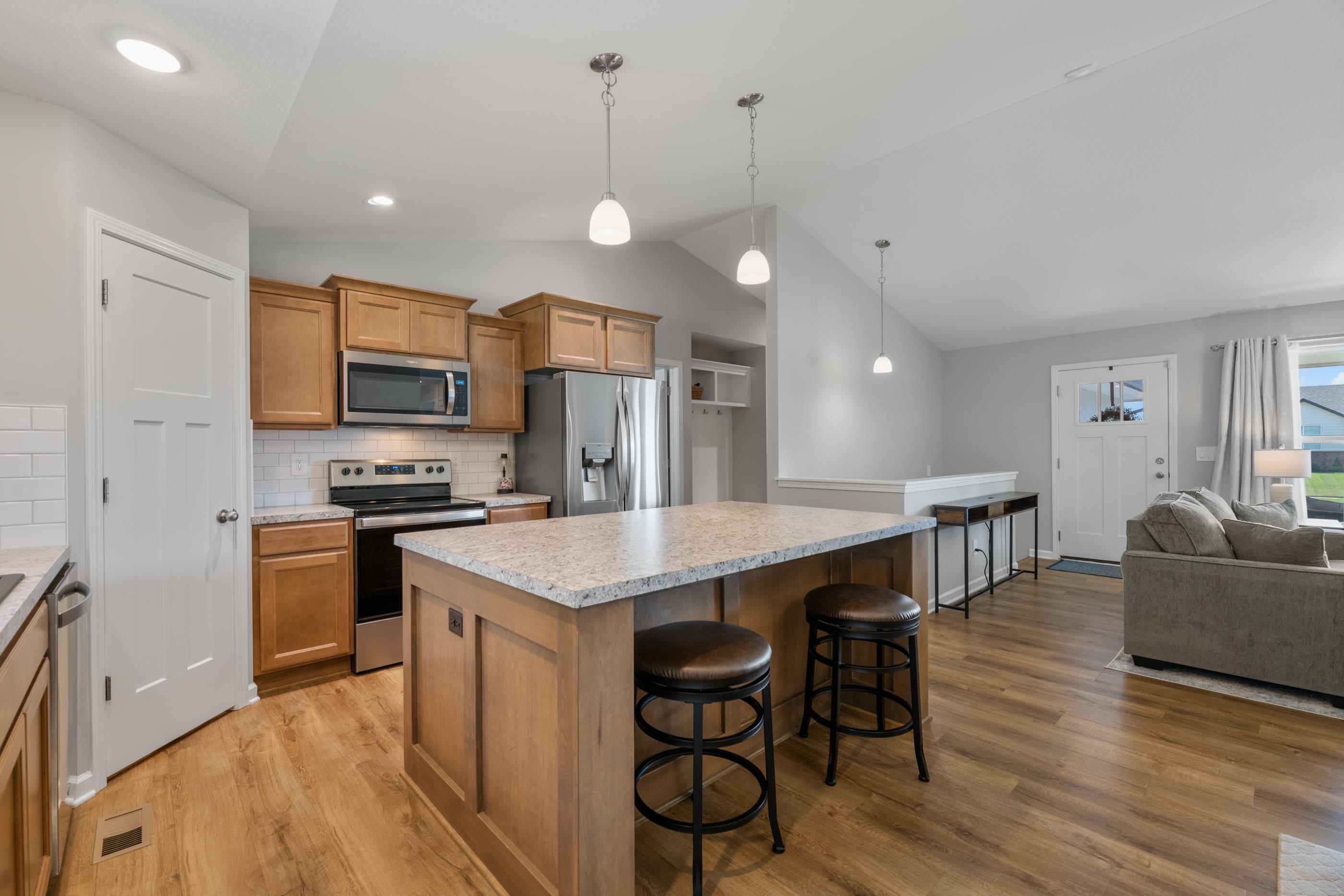 10926 W Cedar Lane